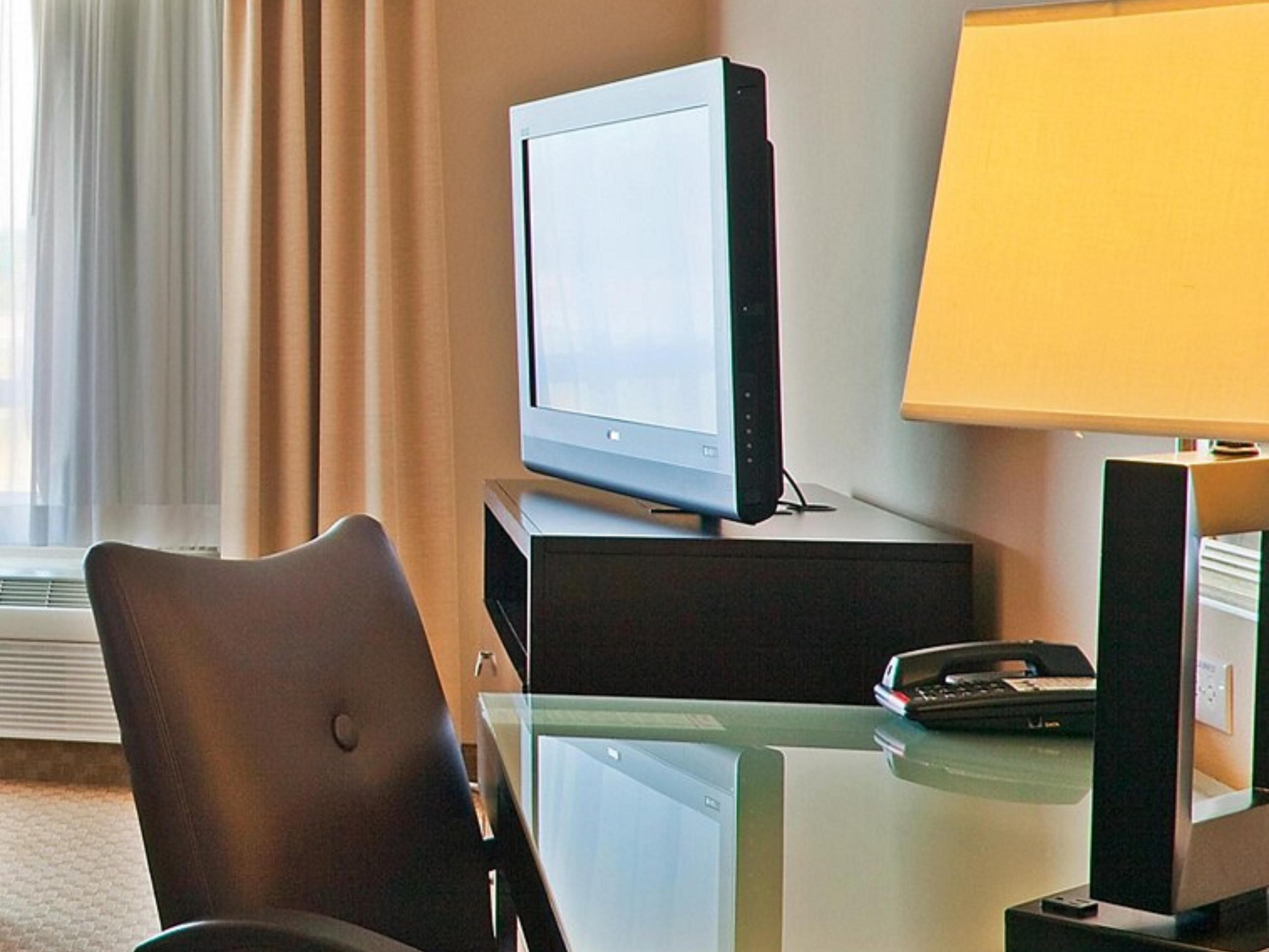 Stay steps from the action! Holiday Inn Temple-Belton will provide a great stay while you are here for the Skillet Concert at the Cadence Bank Center.  Reach out today to make your reservation with a top rated Temple hotel. 