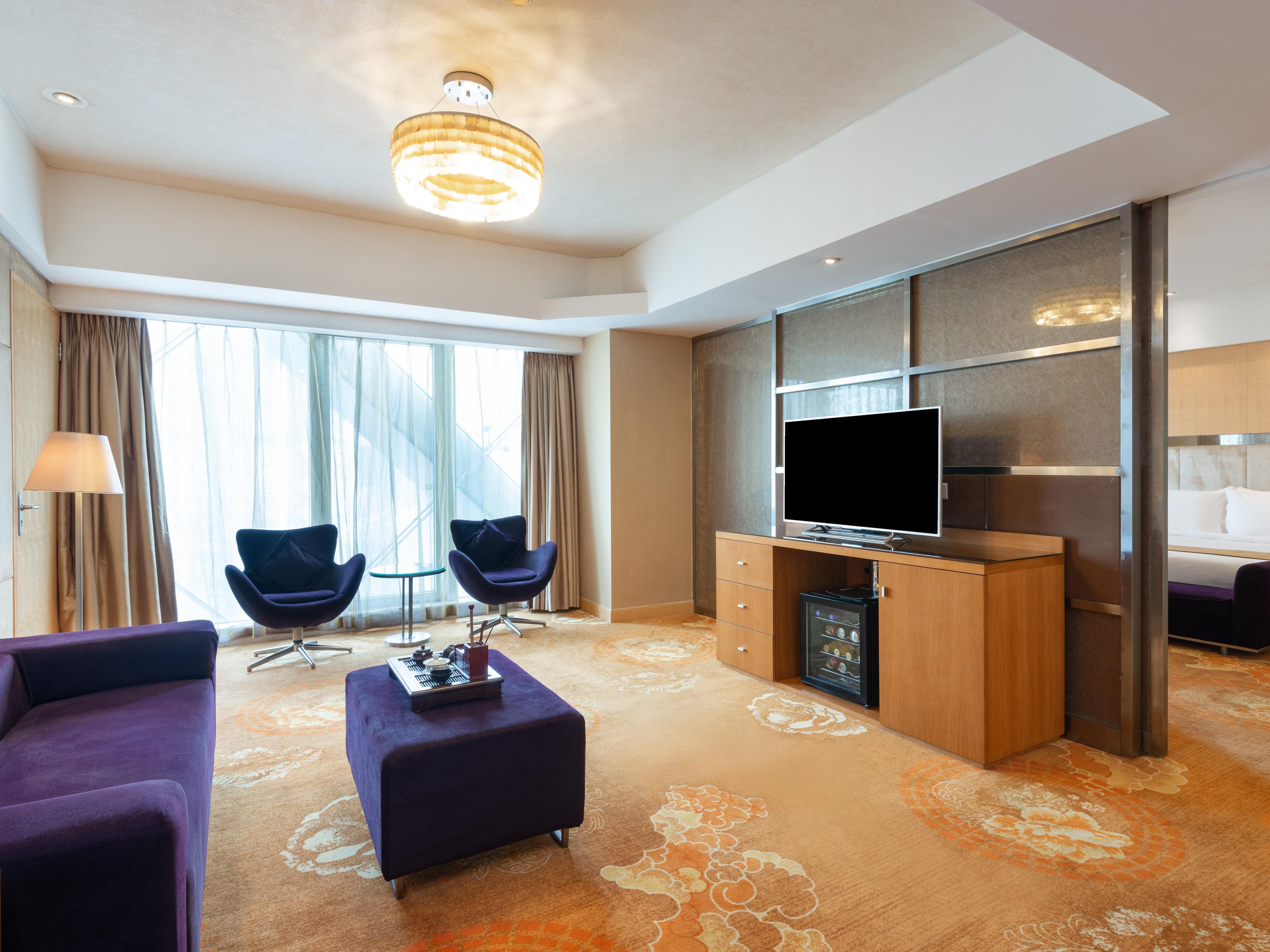 Executive Suite 