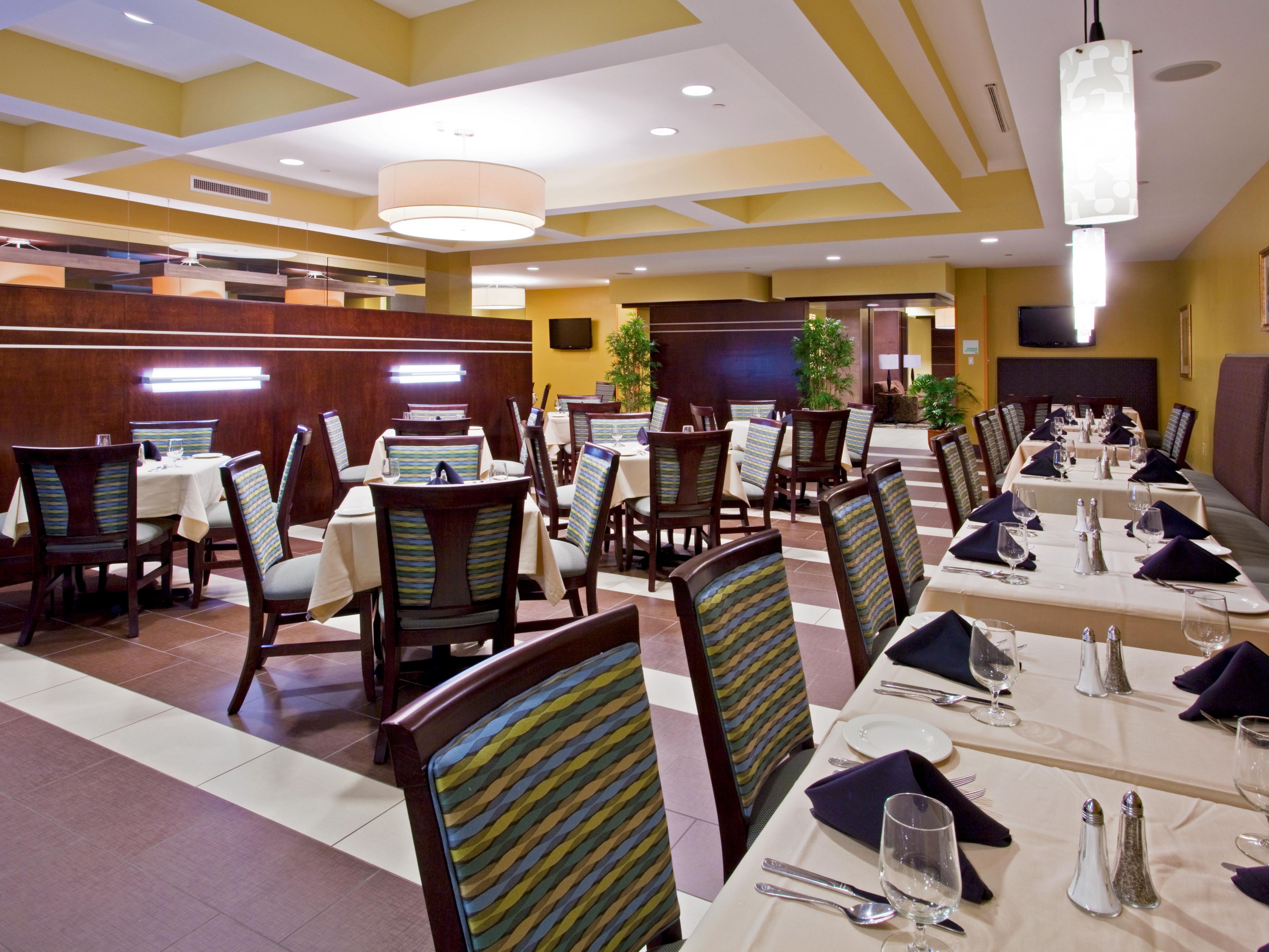 Hotel in Titusville | Holiday Inn Titusville - Kennedy Space Ctr Hotel