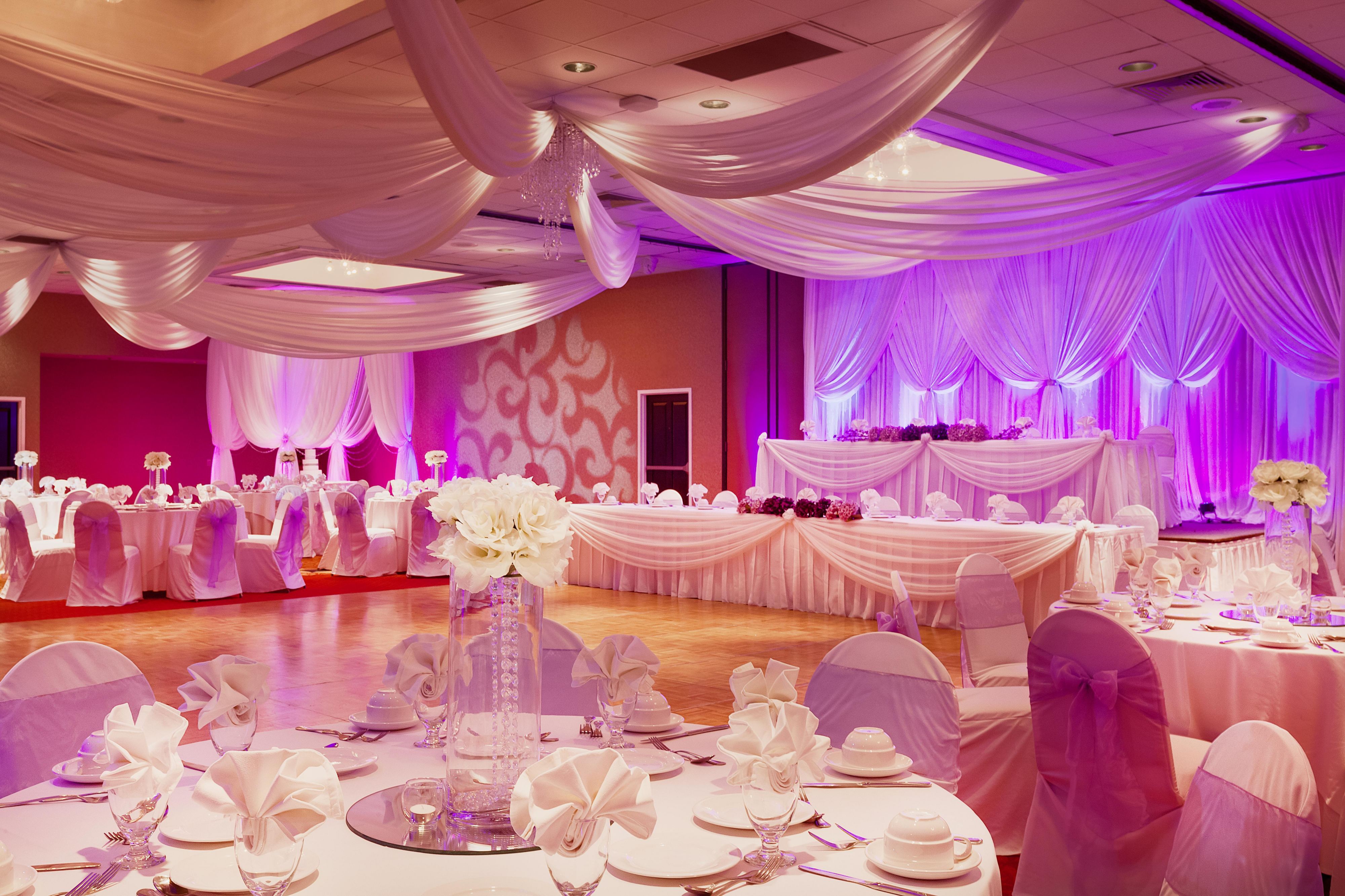 Say I do in the perfect setting making the perfect memories.