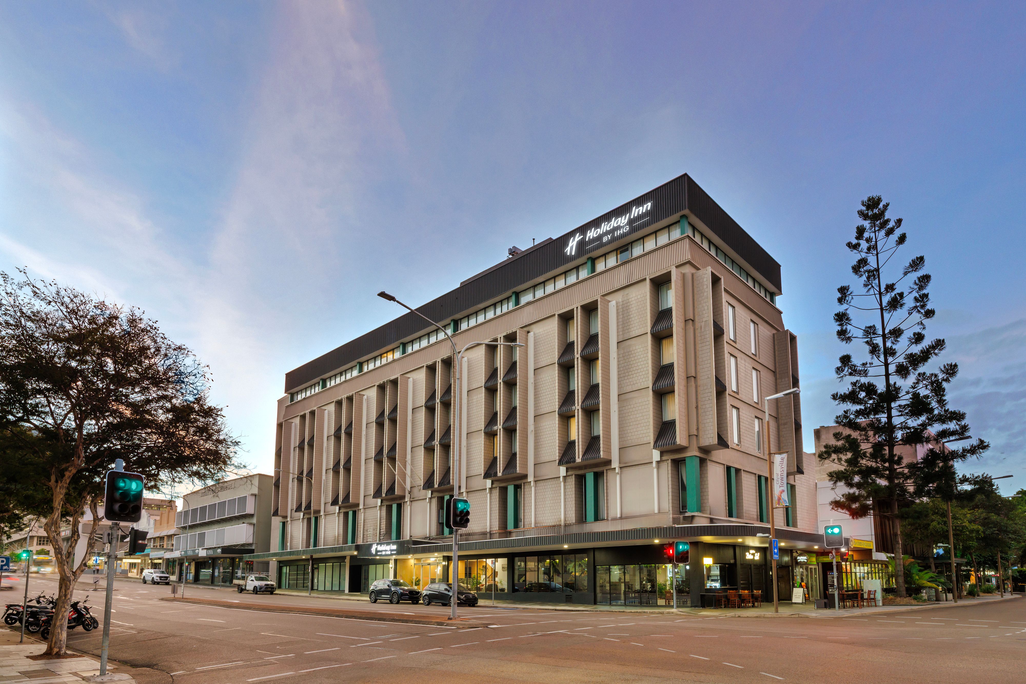 Holiday Inn 汤斯维尔假日酒店