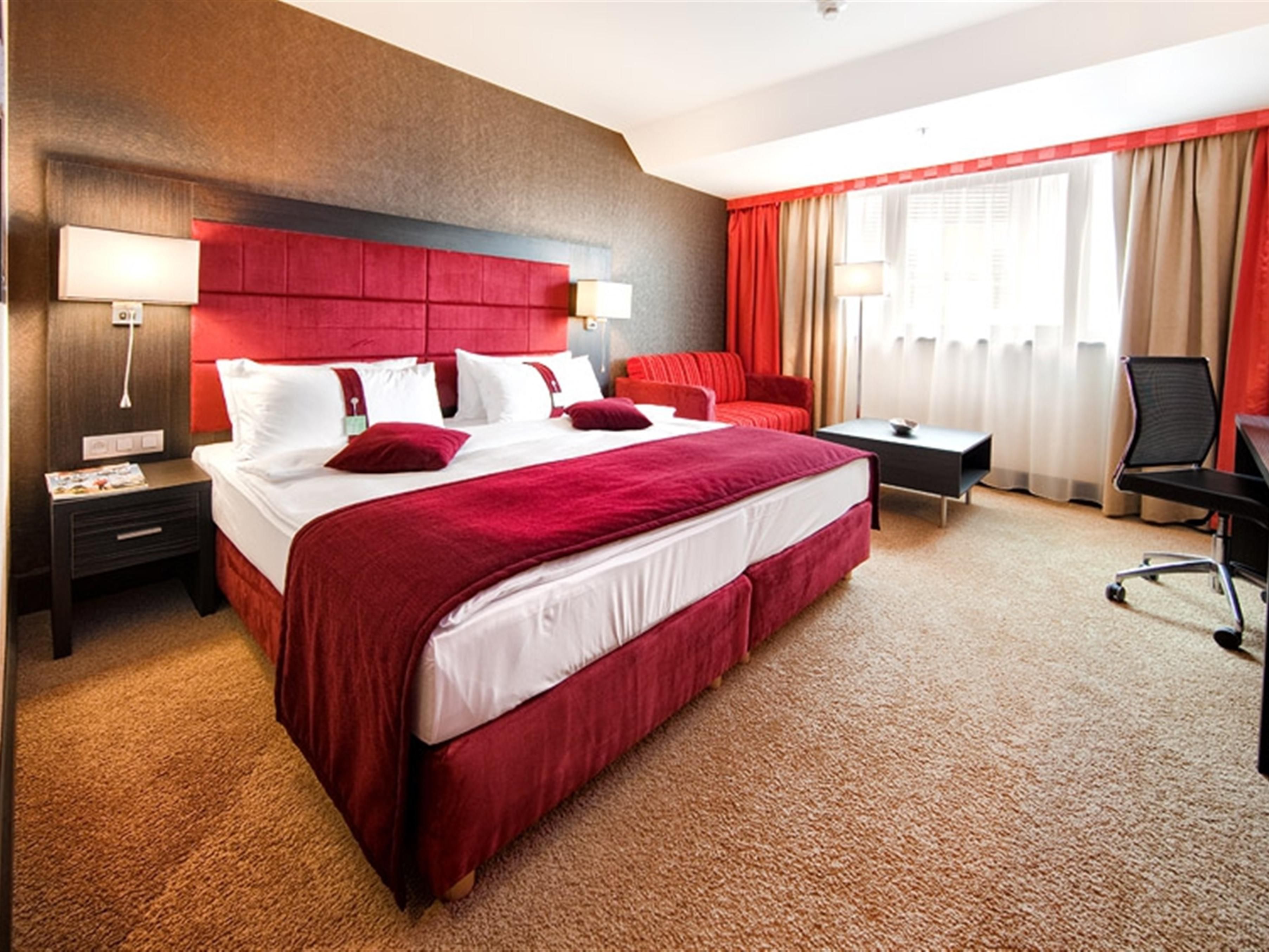 Room Room