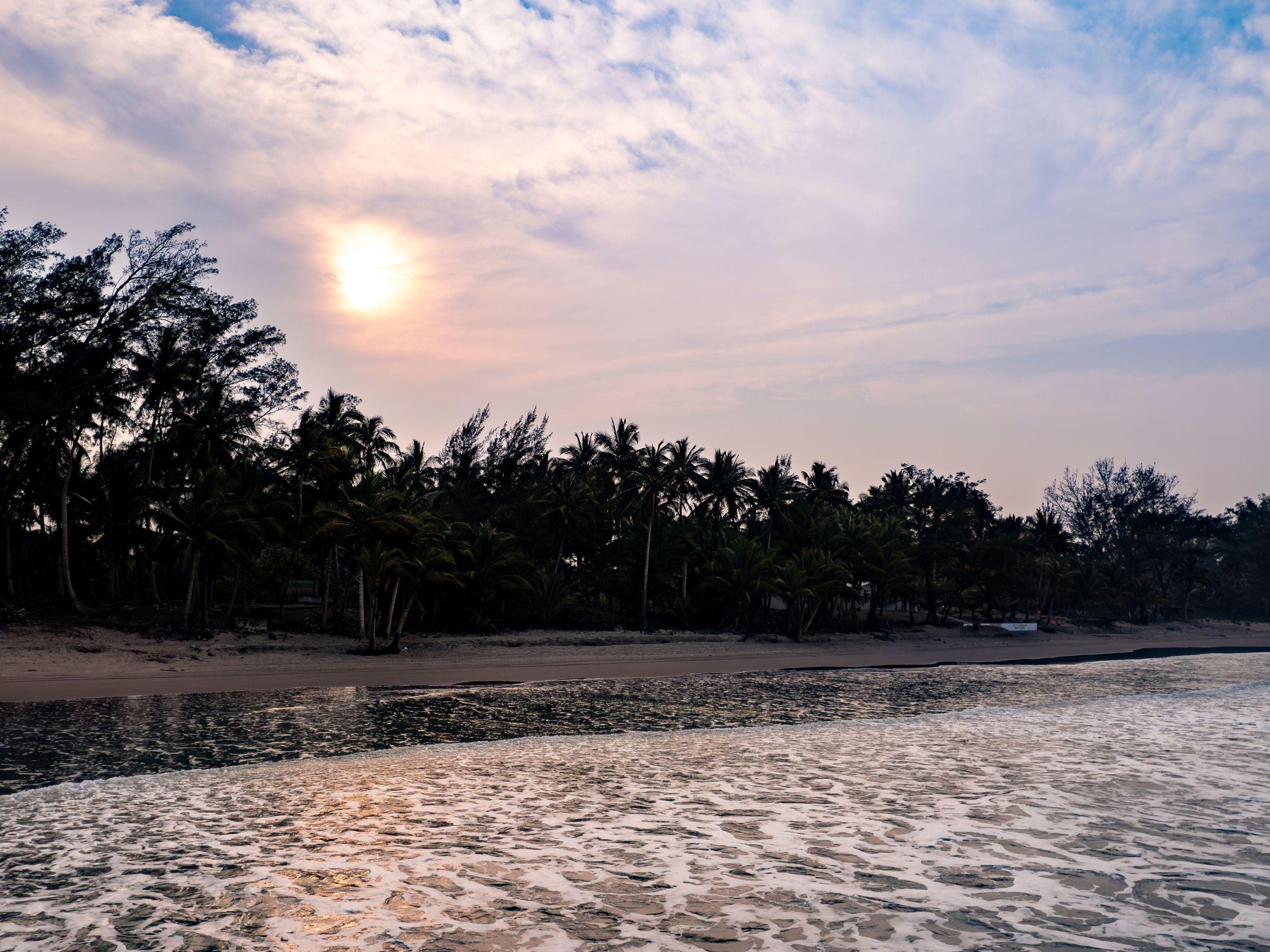 Enjoy the beautiful beach of Tuxpan, Veracruz. It is an ideal place to relax and enjoy the sea, the sand and a very pleasant atmosphere.