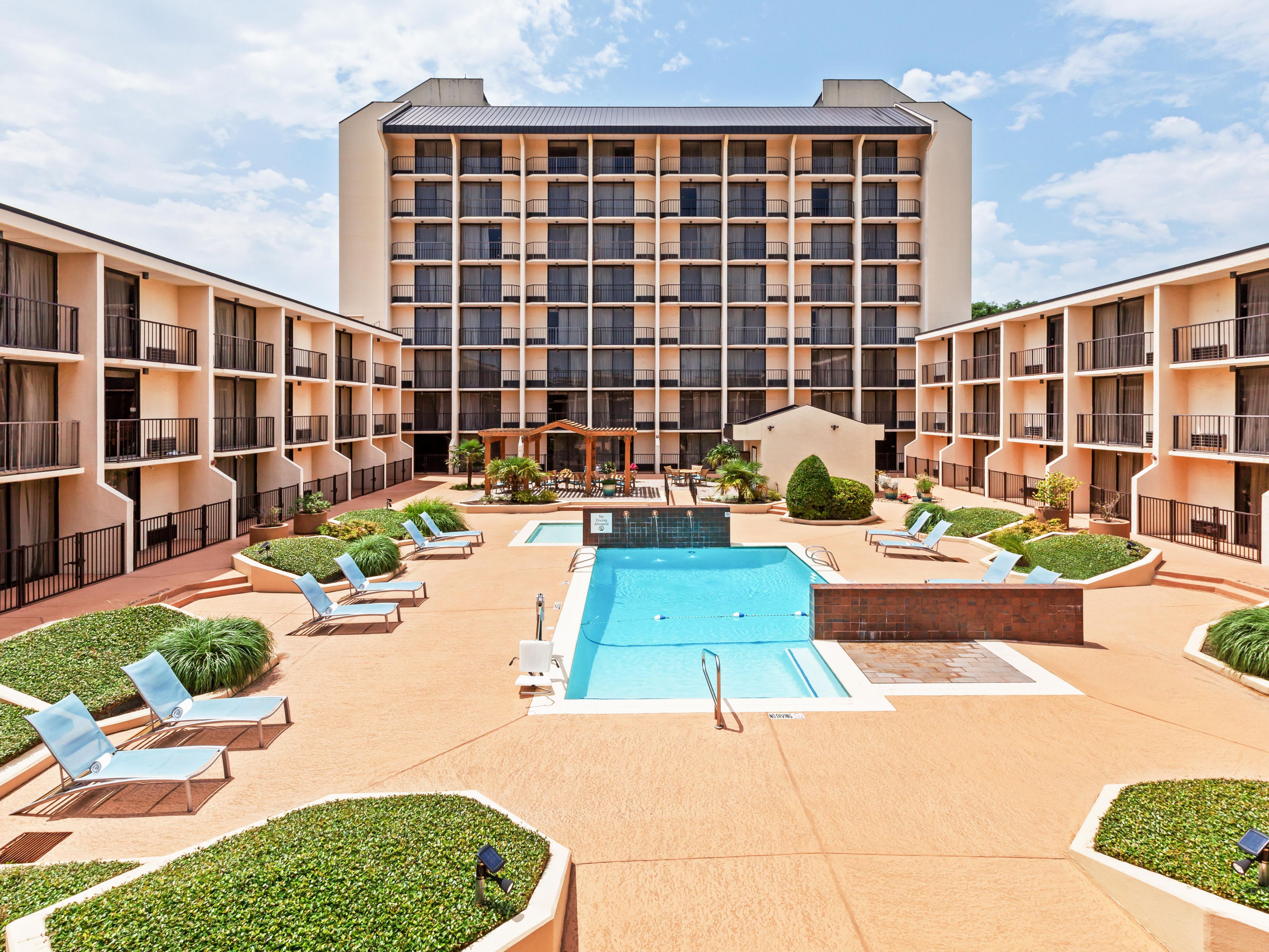 Kid Friendly Hotel in Tyler, TX | Holiday Inn Tyler - Conference Center