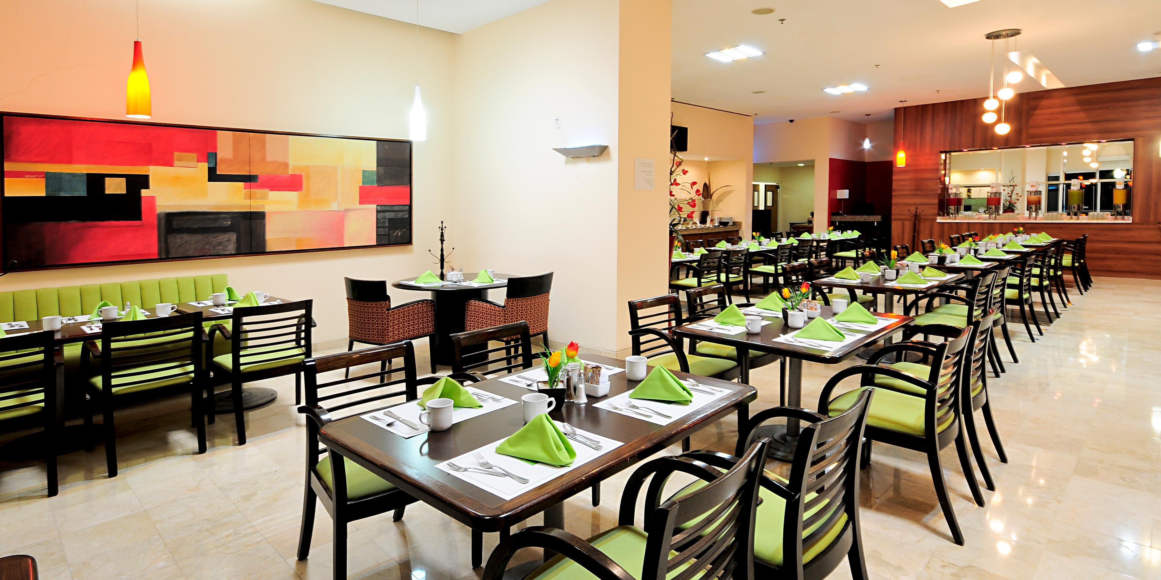 Holiday Inn Uruapan gratuito y mucho más