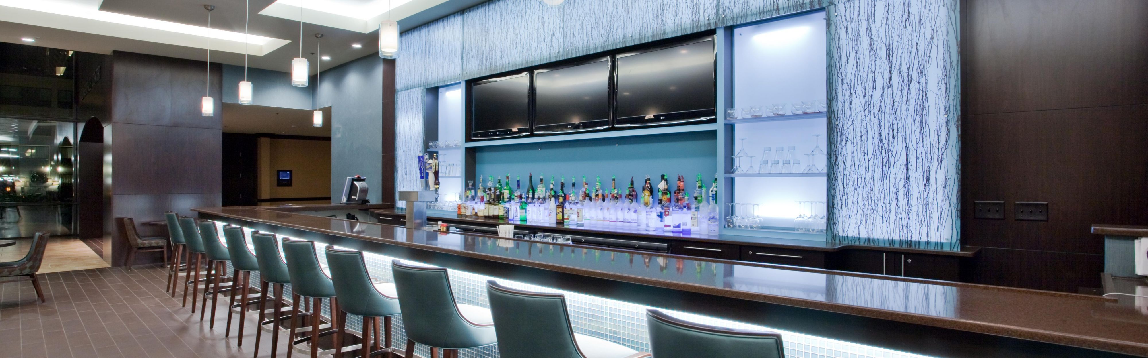 Restaurants Near Holiday Inn Virginia Beach Norfolk