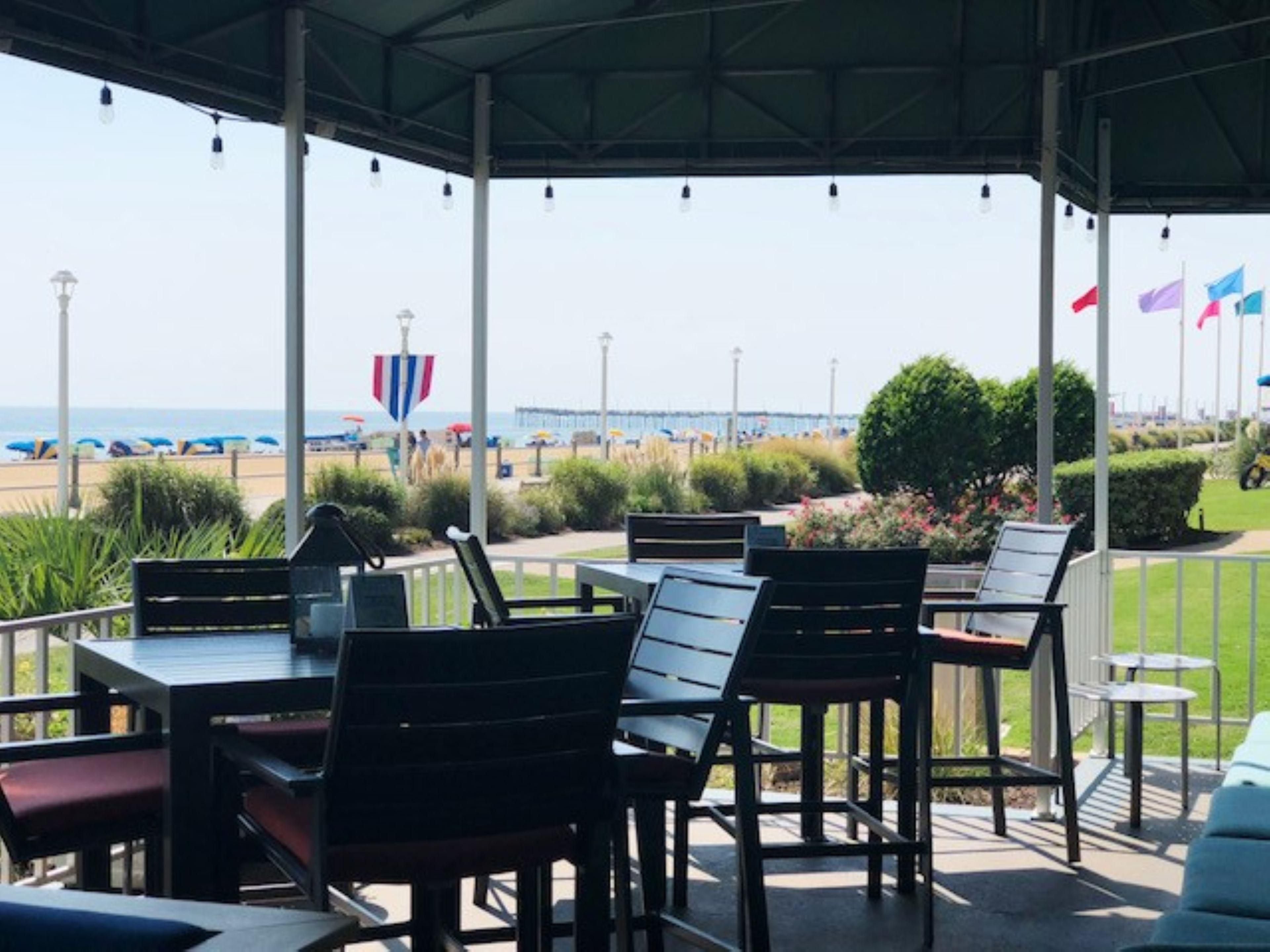 Enjoy oceanfront dining at its best at Hemingway’s Restaurant & Bar Pilar. With fresh coastal flavors, classic favorites, and a menu designed for every appetite, it’s the perfect place to unwind by the water. Take in sweeping Atlantic views as you enjoy breakfast, lunch, or dinner—where great food meets the laid-back charm of Virginia Beach.