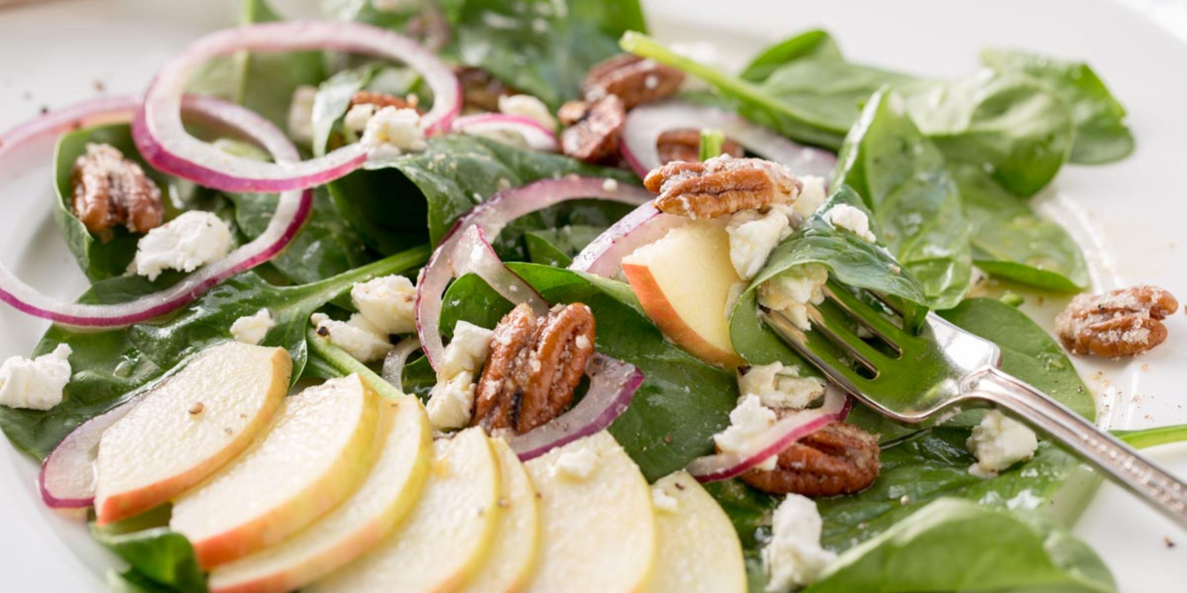 Beach Salad with fresh apples, candied pecans and feta