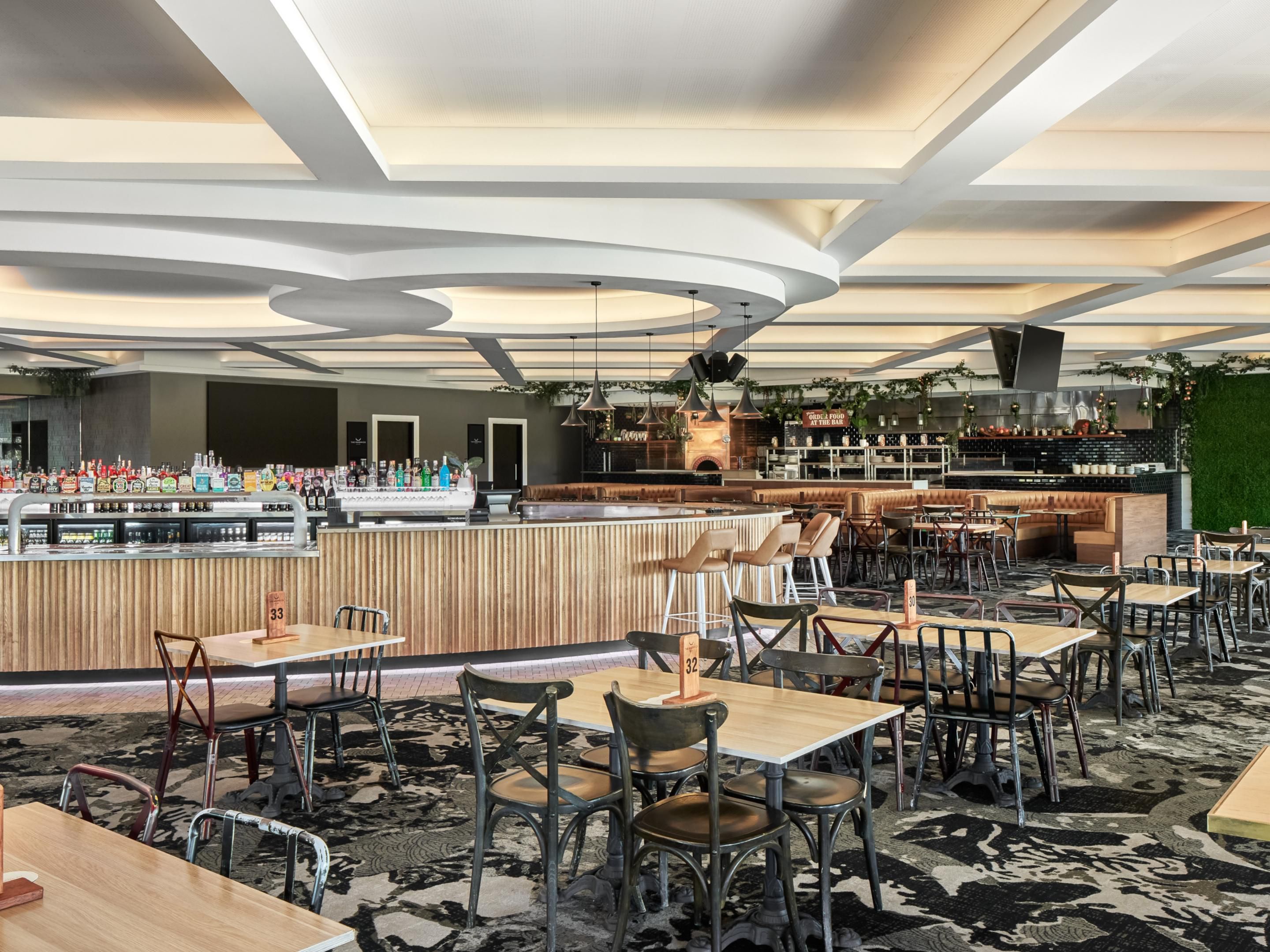 Dive into the vibrant world of Aussie pub cuisine with a creative twist at The Warwick! Our stylish bistro, lively bars, and thrilling live sports entertainment can host up to 500 guests. Rally your crew for our legendary schnitzel, impress your date with a perfect steak and dessert, or enjoy a fun family dinner while the kids play in our arcade. 