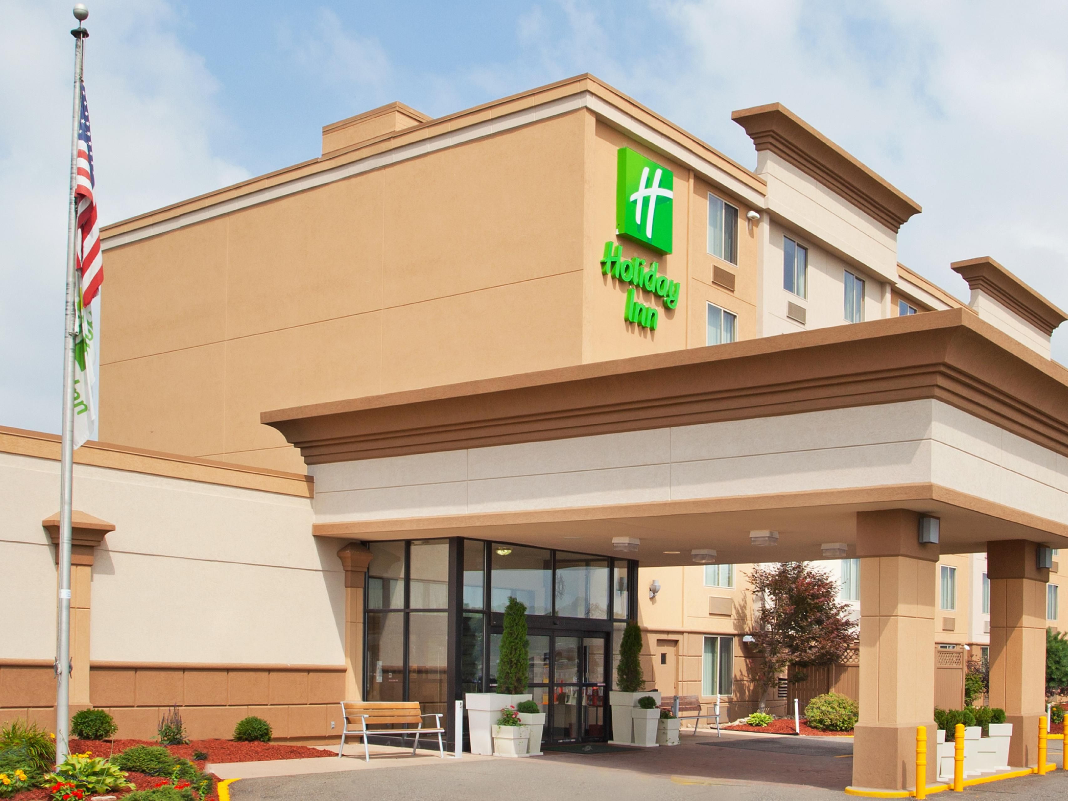 Weirton Hotels near Pittsburgh International Airport Holiday Inn Weirton