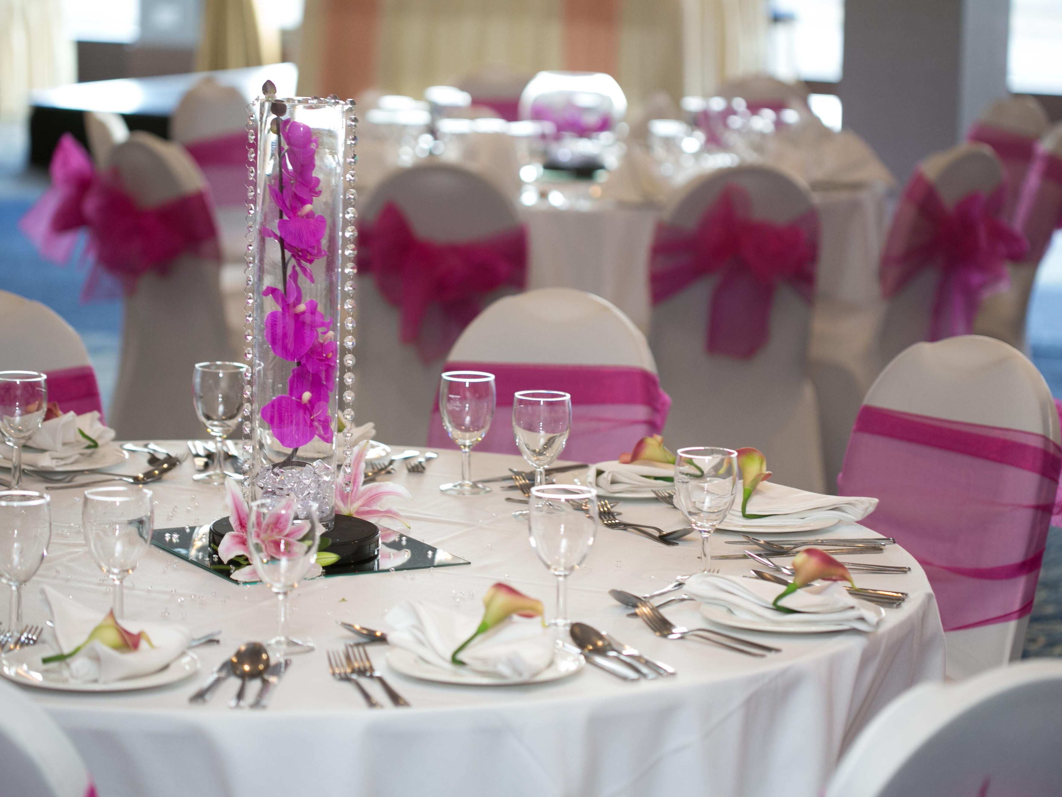 Say 'I do' at Wembley where we can host intimate celebrations for up to 30 to large lavish affairs for up to 500 in the impressive Empire Suite with its glittering chandeliers, adding an extra sparkle to your magical day. Our dedicated event professionals specialise in Asian wedding celebrations. 