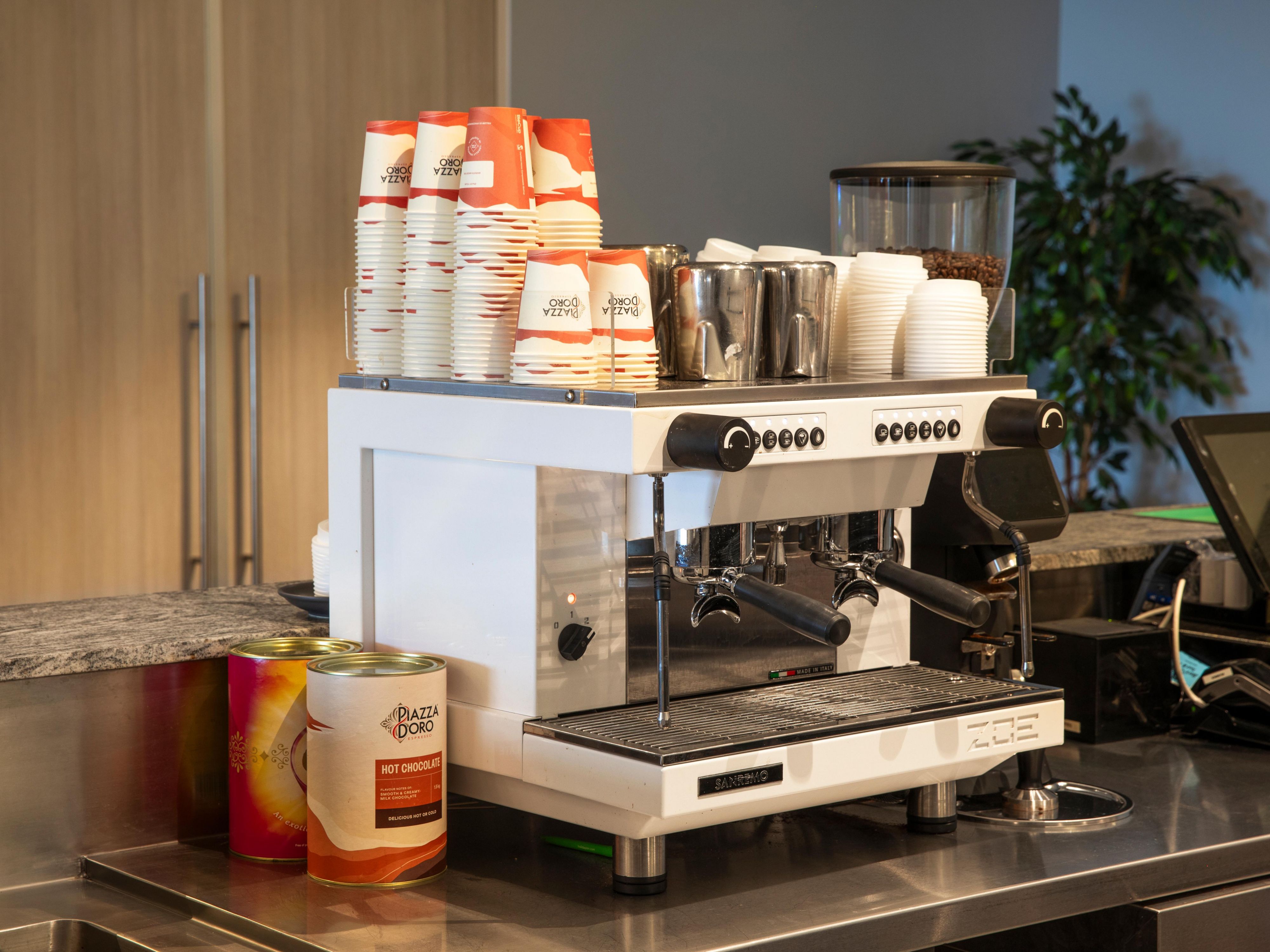 Upgrade your next conference experience at Holiday Inn Werribee with our exclusive offer: all day delegate conferences booked at the hotel now receive a complimentary upgrade to barista-made coffee. Enjoy expertly crafted coffee throughout your event, ensuring your guests stay refreshed and energised all day. 