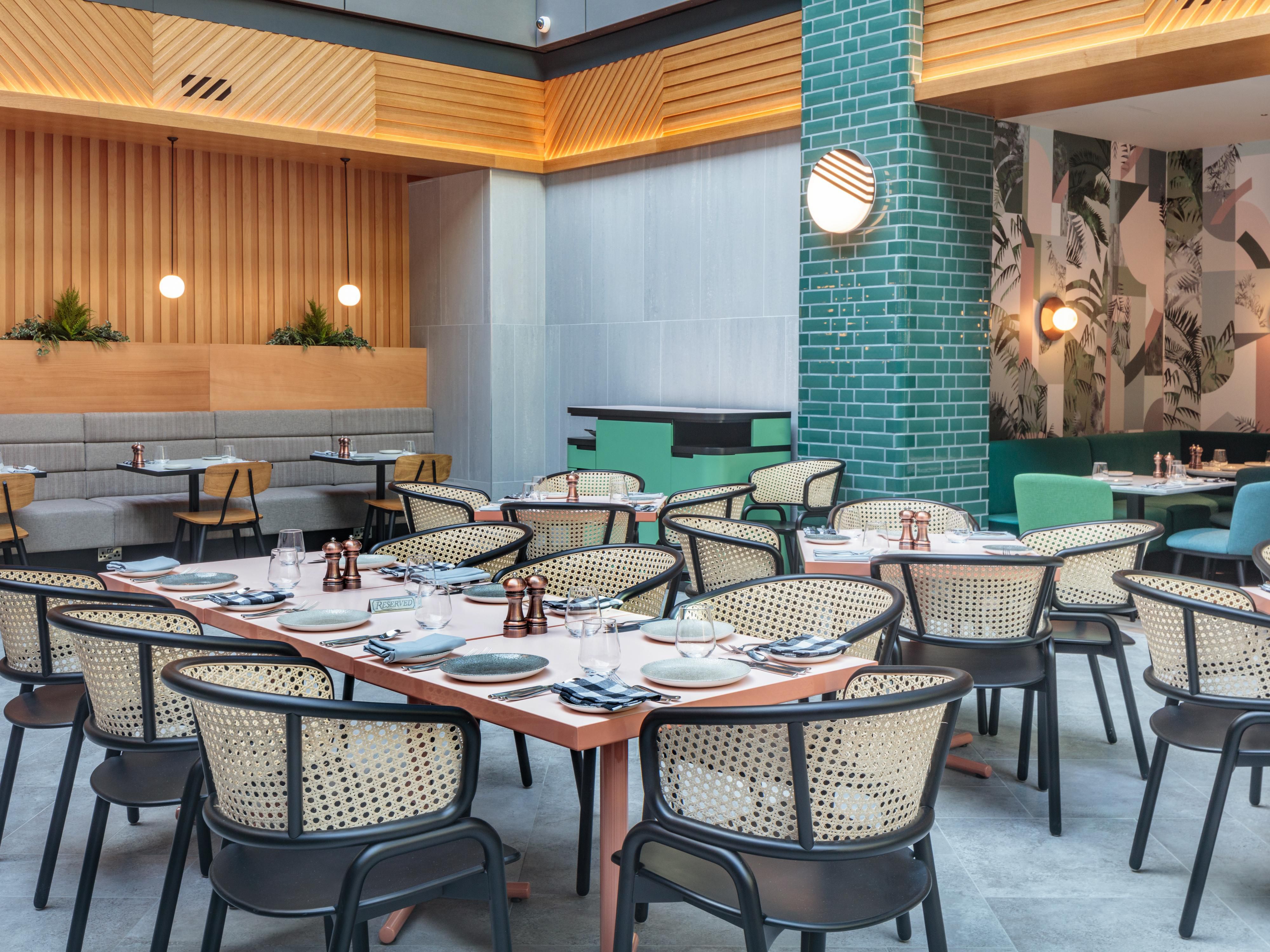 Are you planning a festive event with your friends, family, or colleagues? You’ve come to the right place – we know how to throw a party and have everything you need for the perfect festive get-together! Located at Heathrow Airport, just moments away from major transport hubs – we’re the perfect location for your Christmas event.