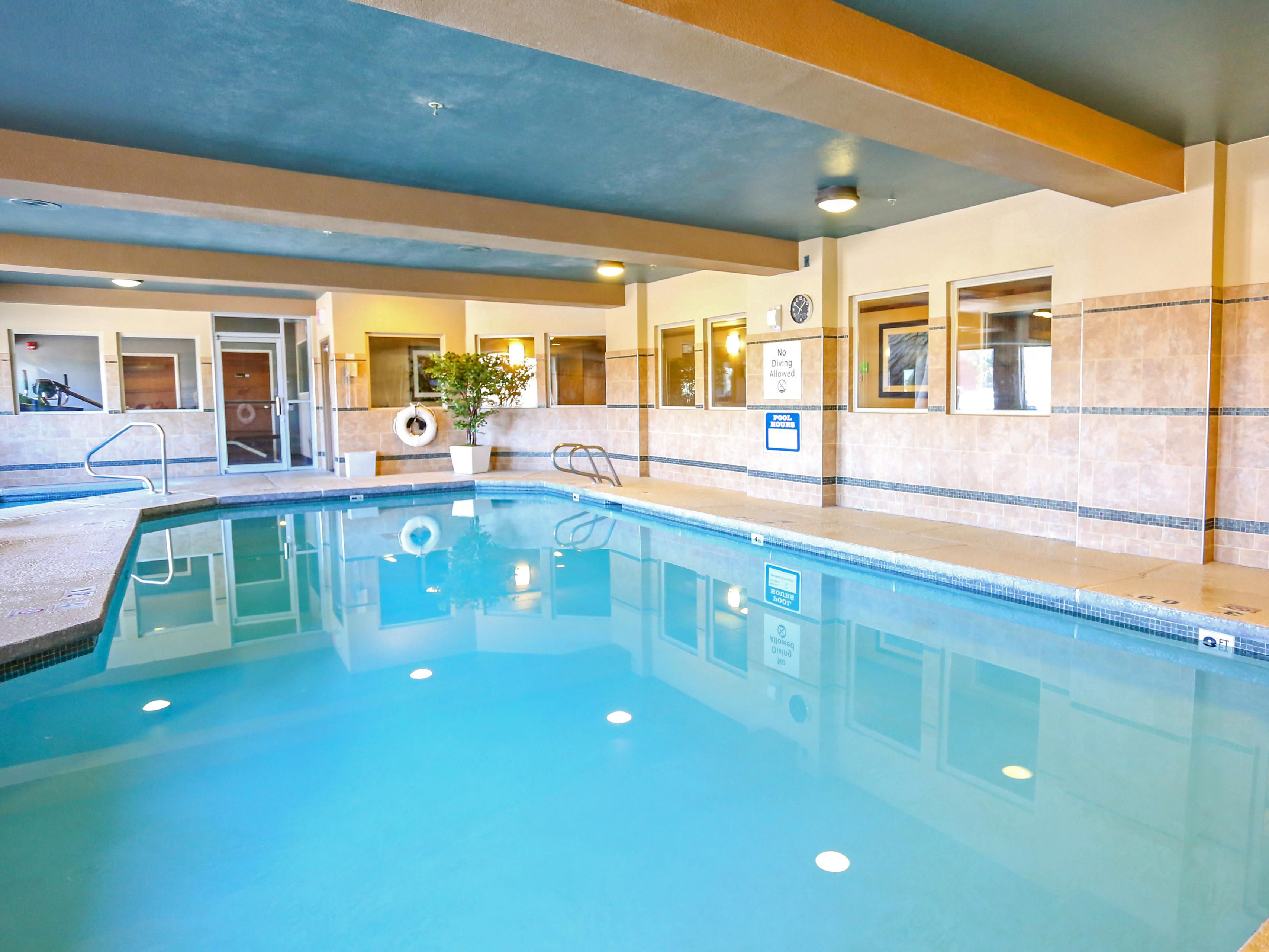 No stay at the Holiday Inn West Yellowstone would be complete without going for a dip in our indoor heated pool! Keep the kids entertained when you're not out exploring, or just enjoy a relaxing soak. Our indoor pool is open year-round.