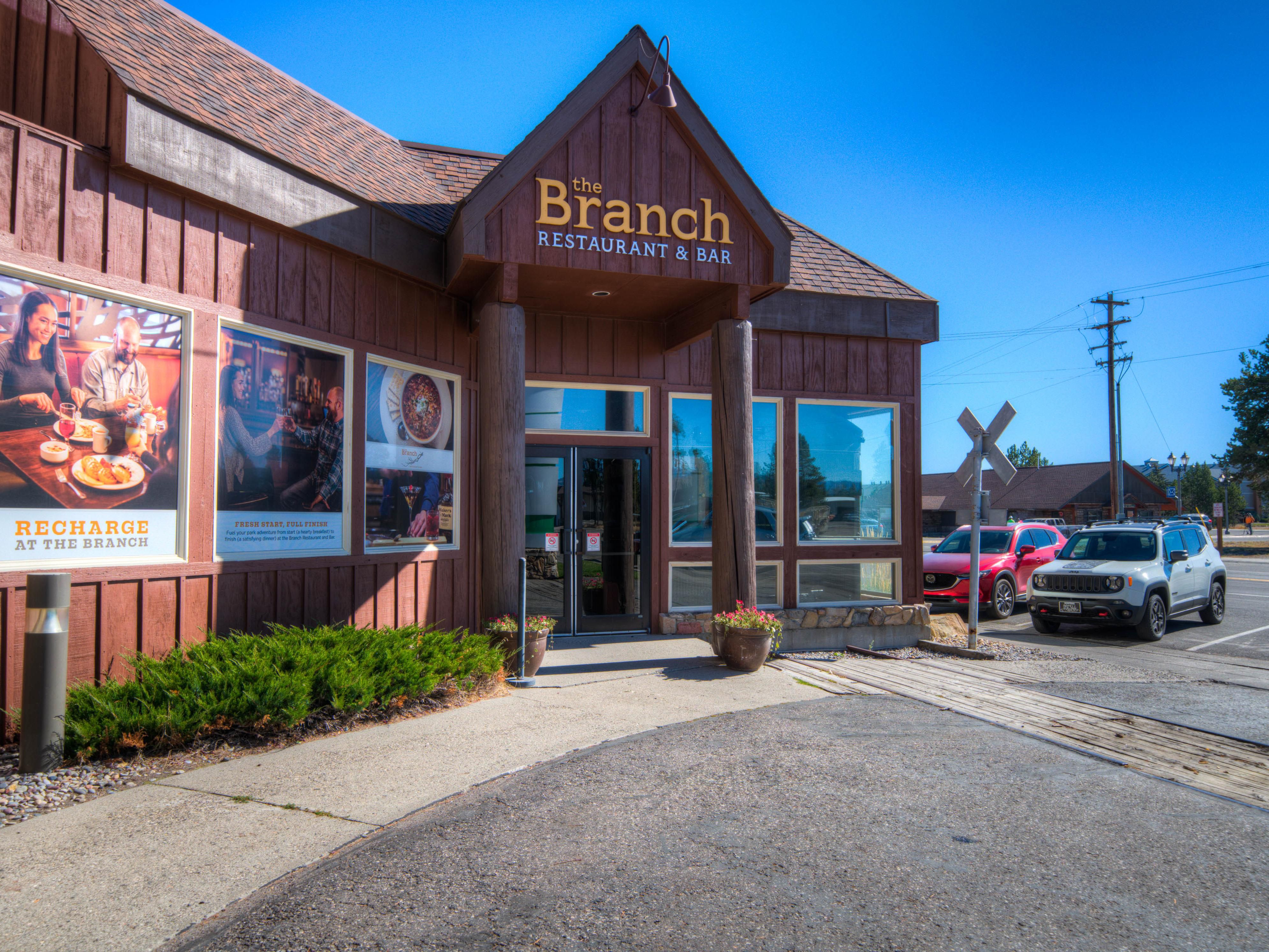 Join us Wednesday evenings at The Branch for our Burgers, Beats & Brews series! From 6–8 PM on September 17, 24 and October 1, enjoy live music from local West Yellowstone favorite Tyler Foley while savoring our rotating weekly burger specials. Each week brings a new burger creation, best paired with a cold brew and great company.
