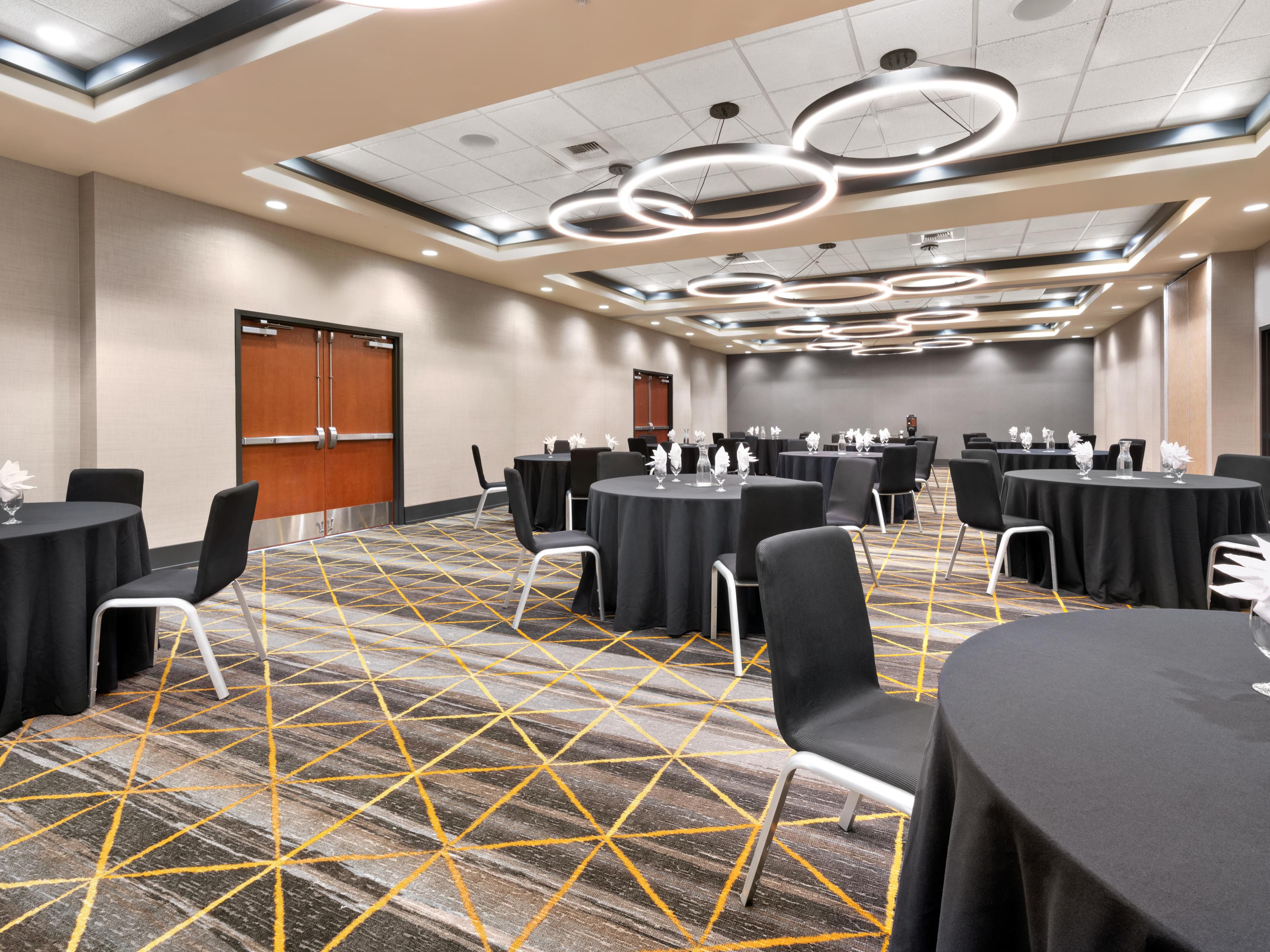 Our newly renovated meeting space is large enough to adapt to social distancing guidelines and still have a productive meeting. Our newly updated facility has 1,550 sq ft of space, a helpful attentive staff, and updated A/V equipment to make your event a success.
