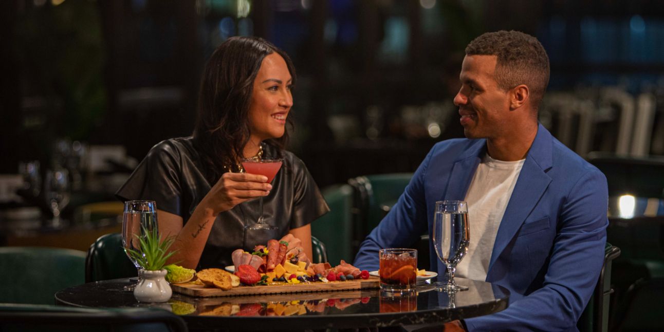 Enjoy sweeping views of Chicago at Waterview Restaurant