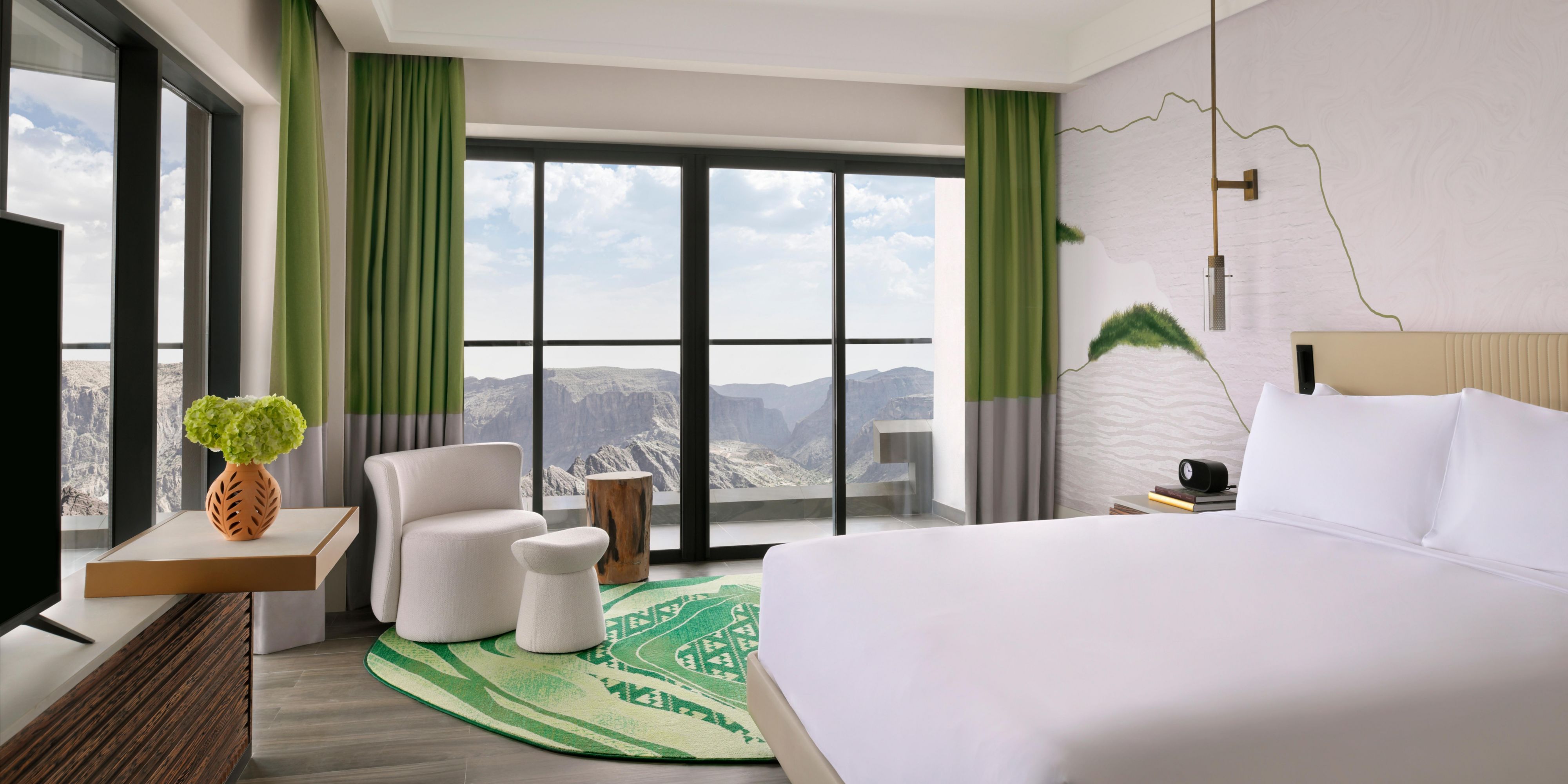 Stunning views of Sayq village and the peaks of Jabal Akhdar