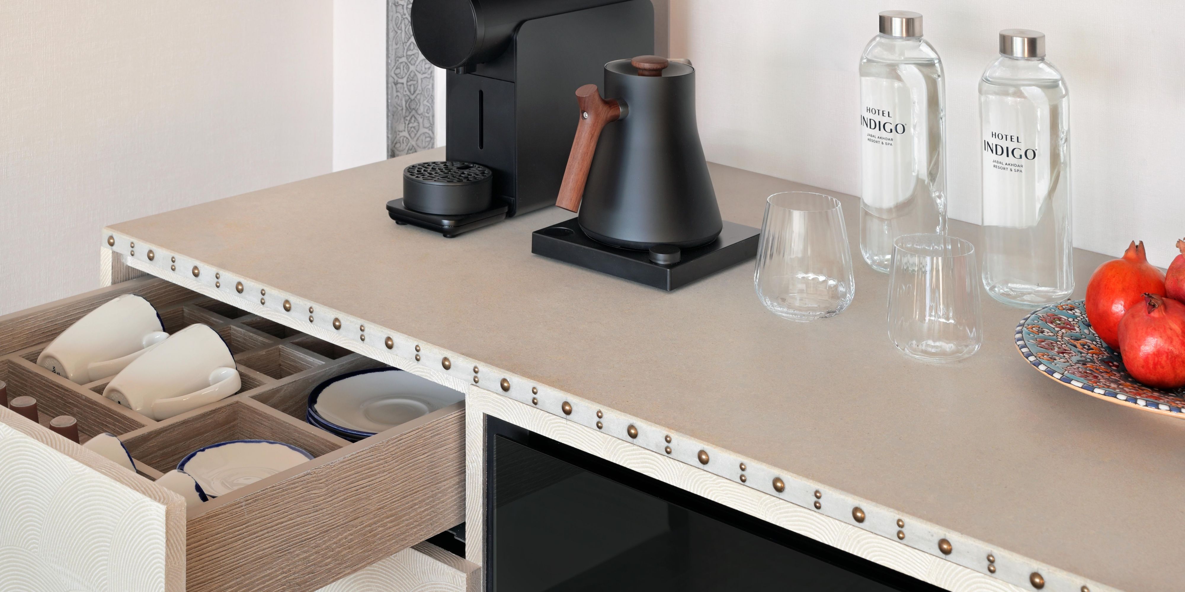 Curated tea experience with temperature-controlled kettle