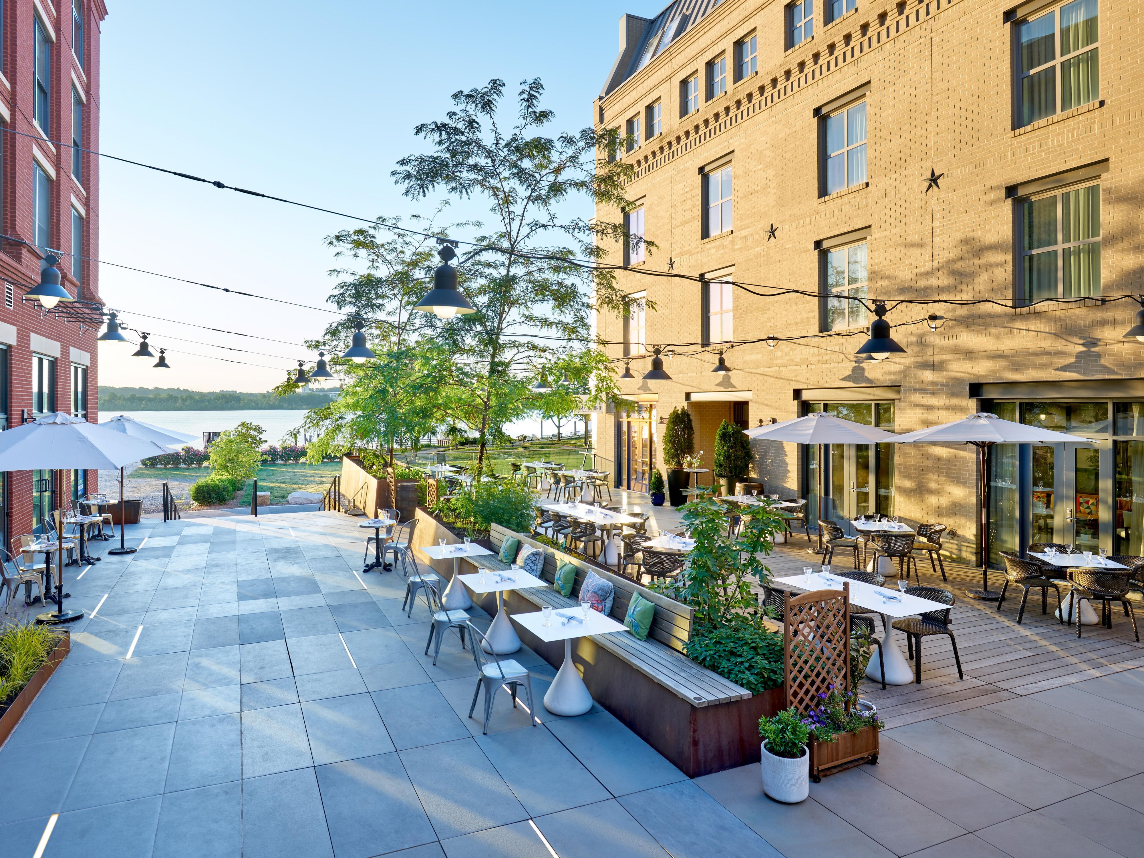 Enjoy our courtyard with a scenic view and fresh air.