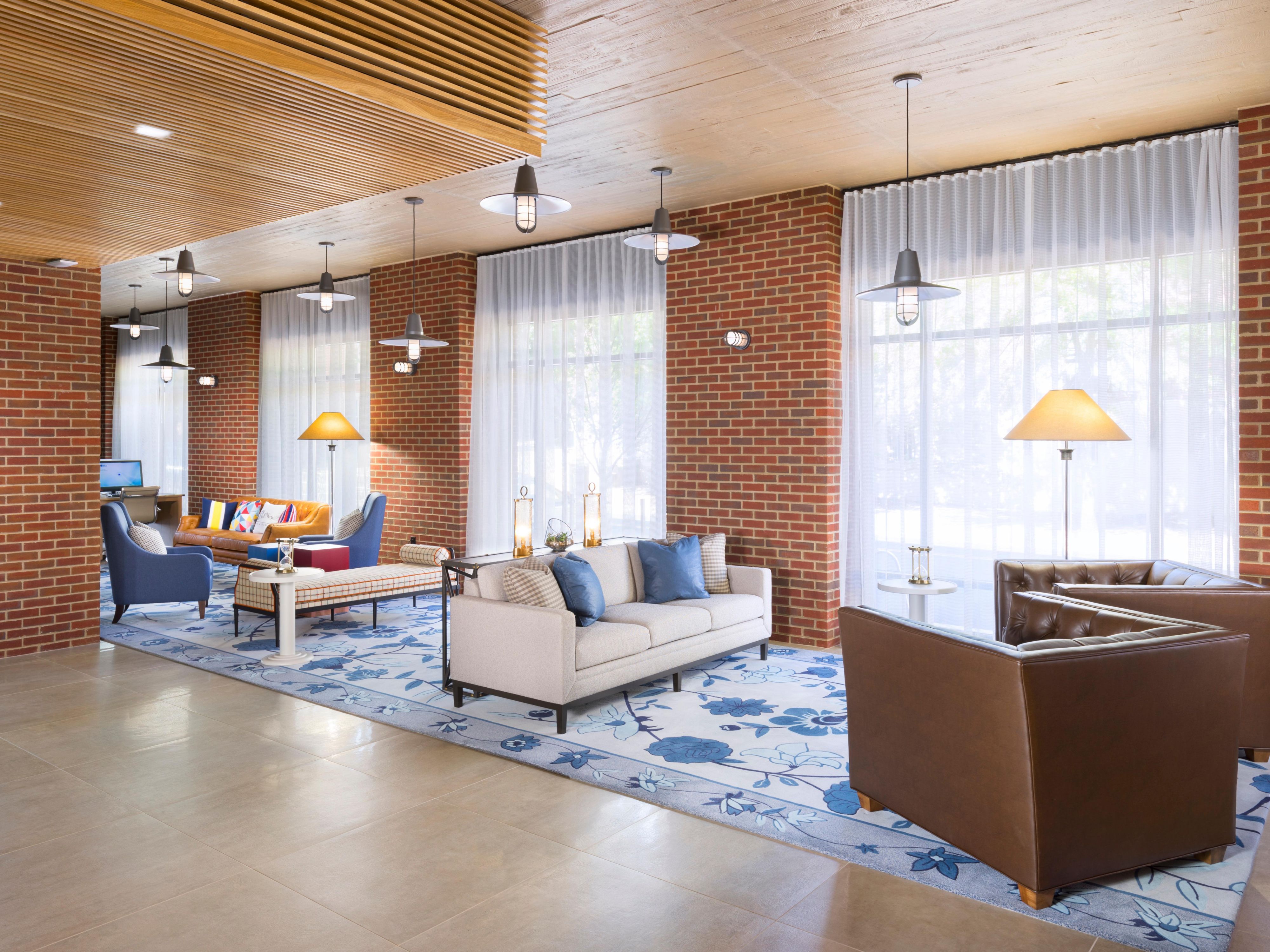 Relax solo or with friends in our cozy yet spacious lobby.