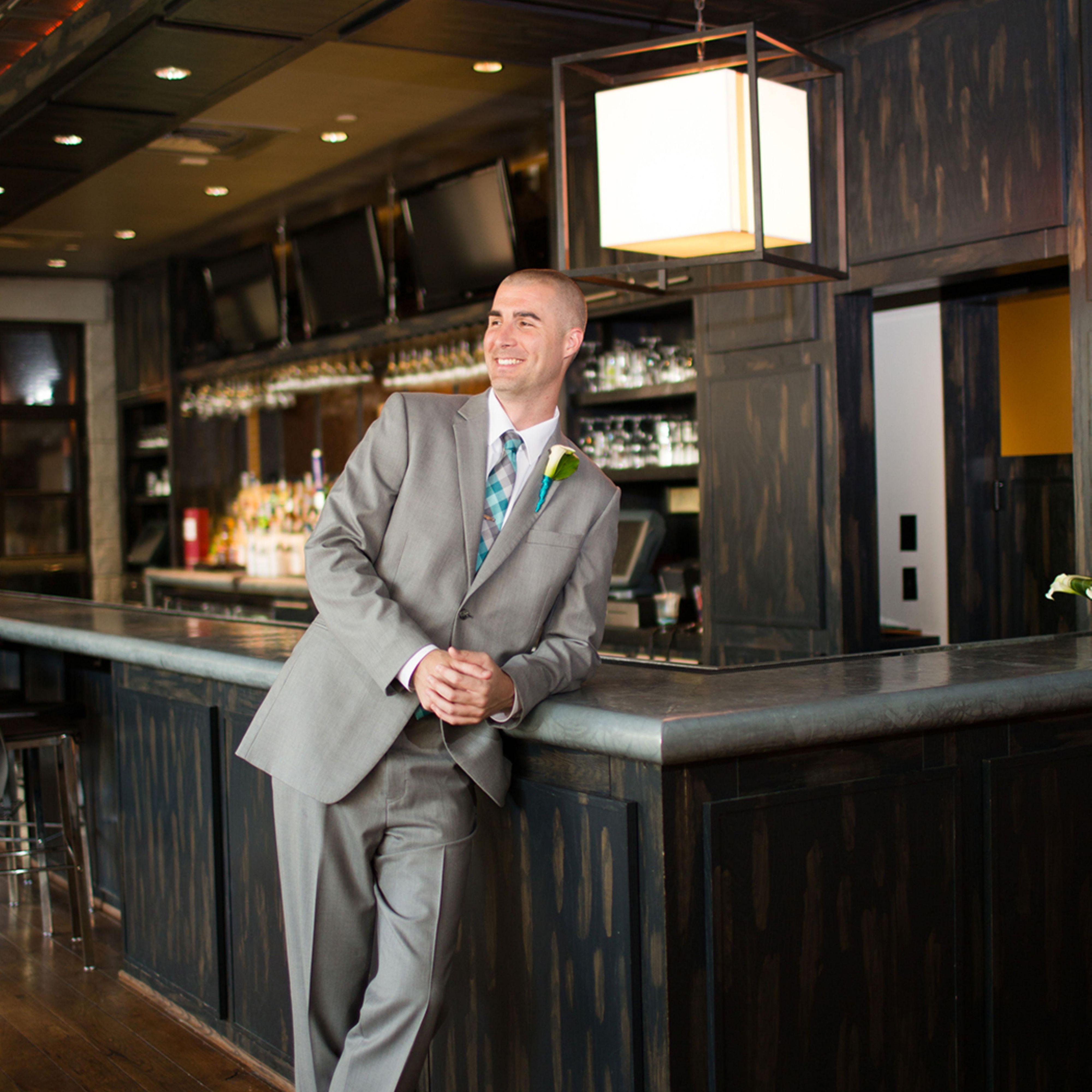 hotel bar