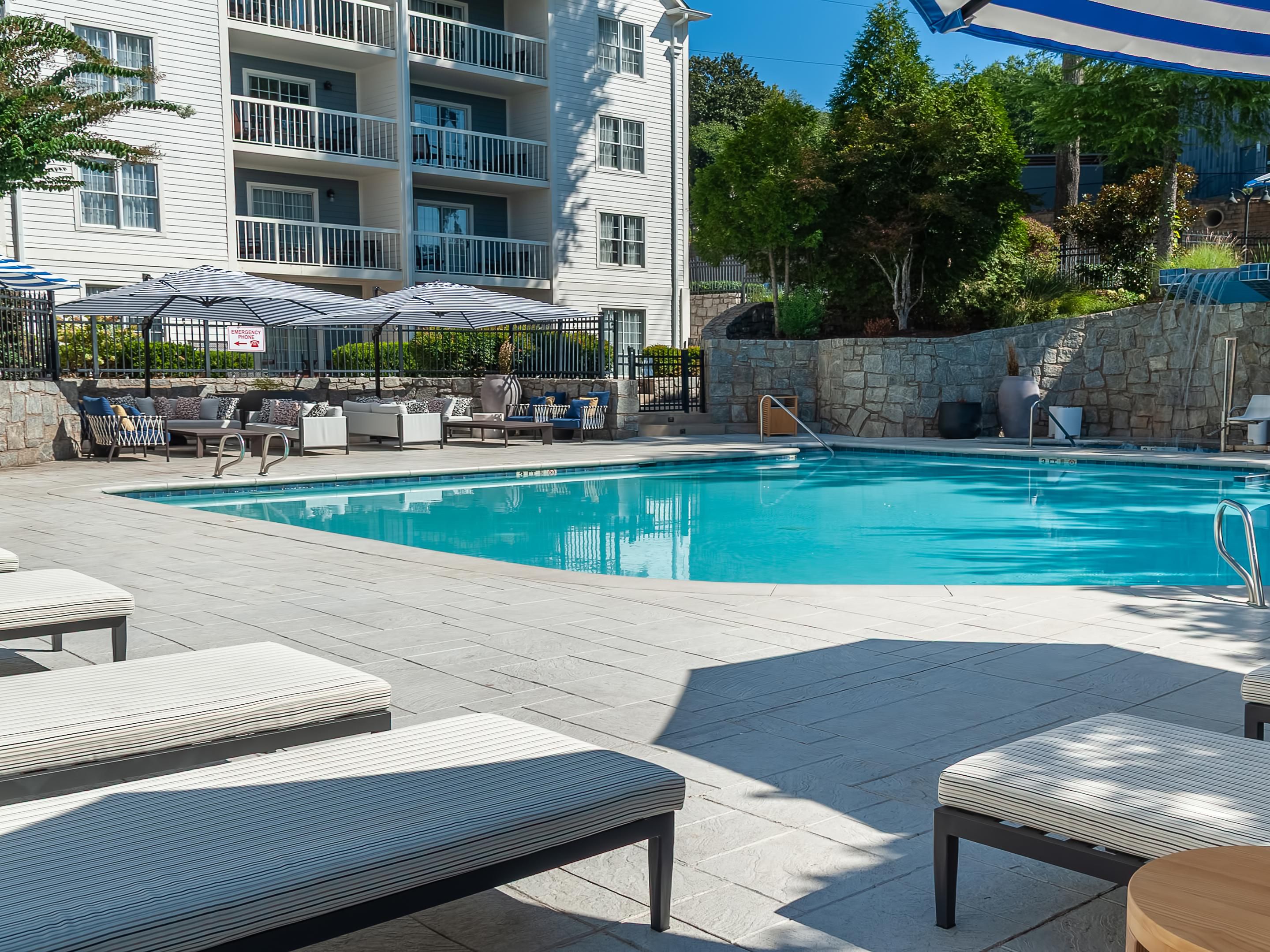 Outdoor hotel pool in Vinings near Truist Park