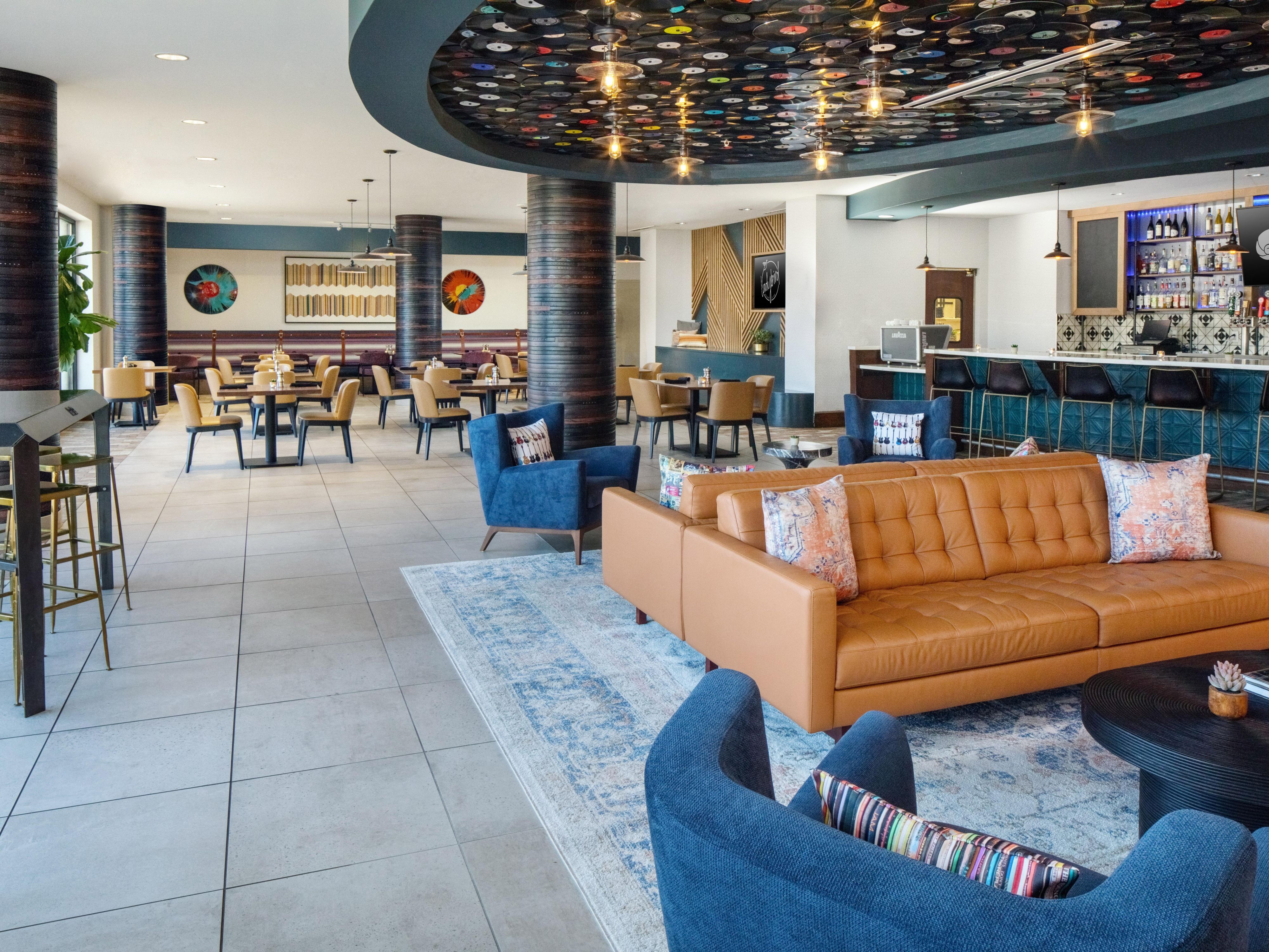 Urban Pour Social offers spacious dining near UT Austin.