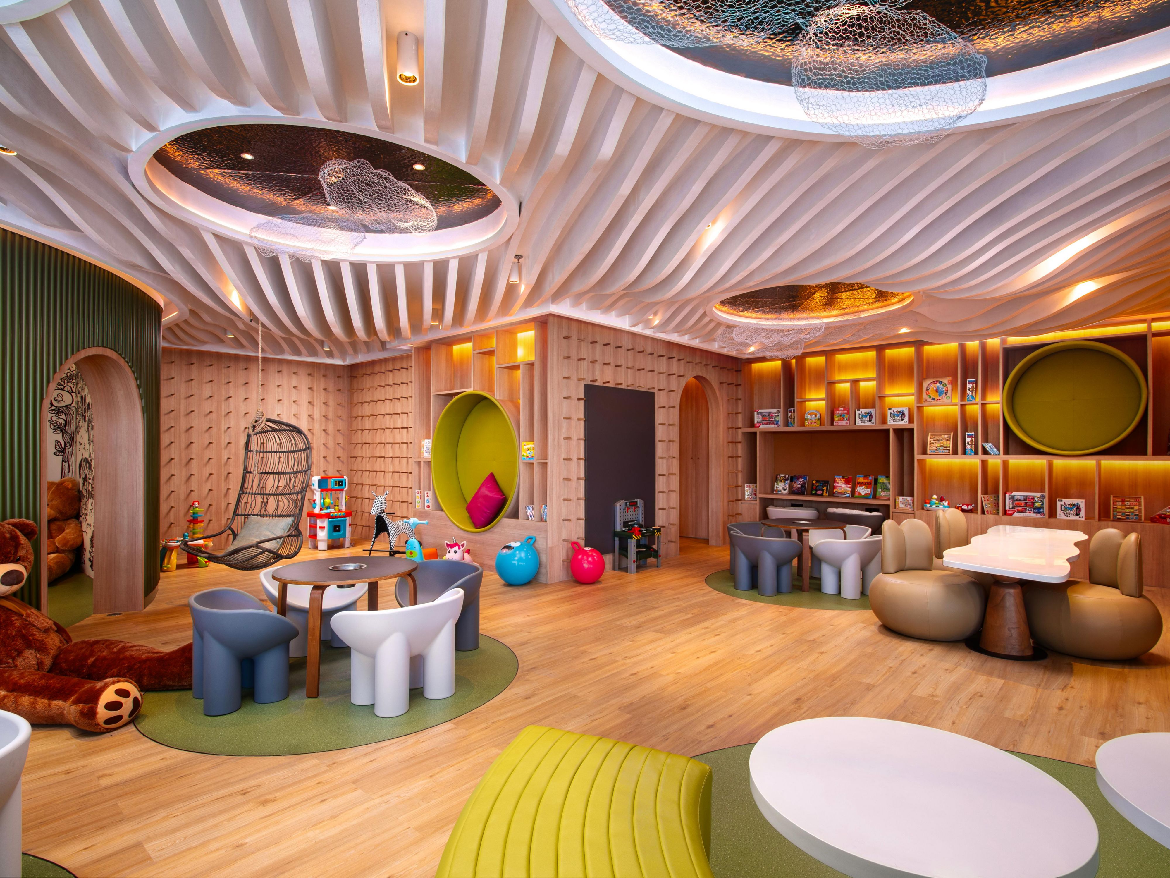 Experience the charm of Bandung with your little ones by letting them explore the Kids Club. Your children will have a blast playing sensory-motor by Sundanese traditional games and toys. They can also enjoy the reading nook or try their hand at climbing wall activities to boost their mood.