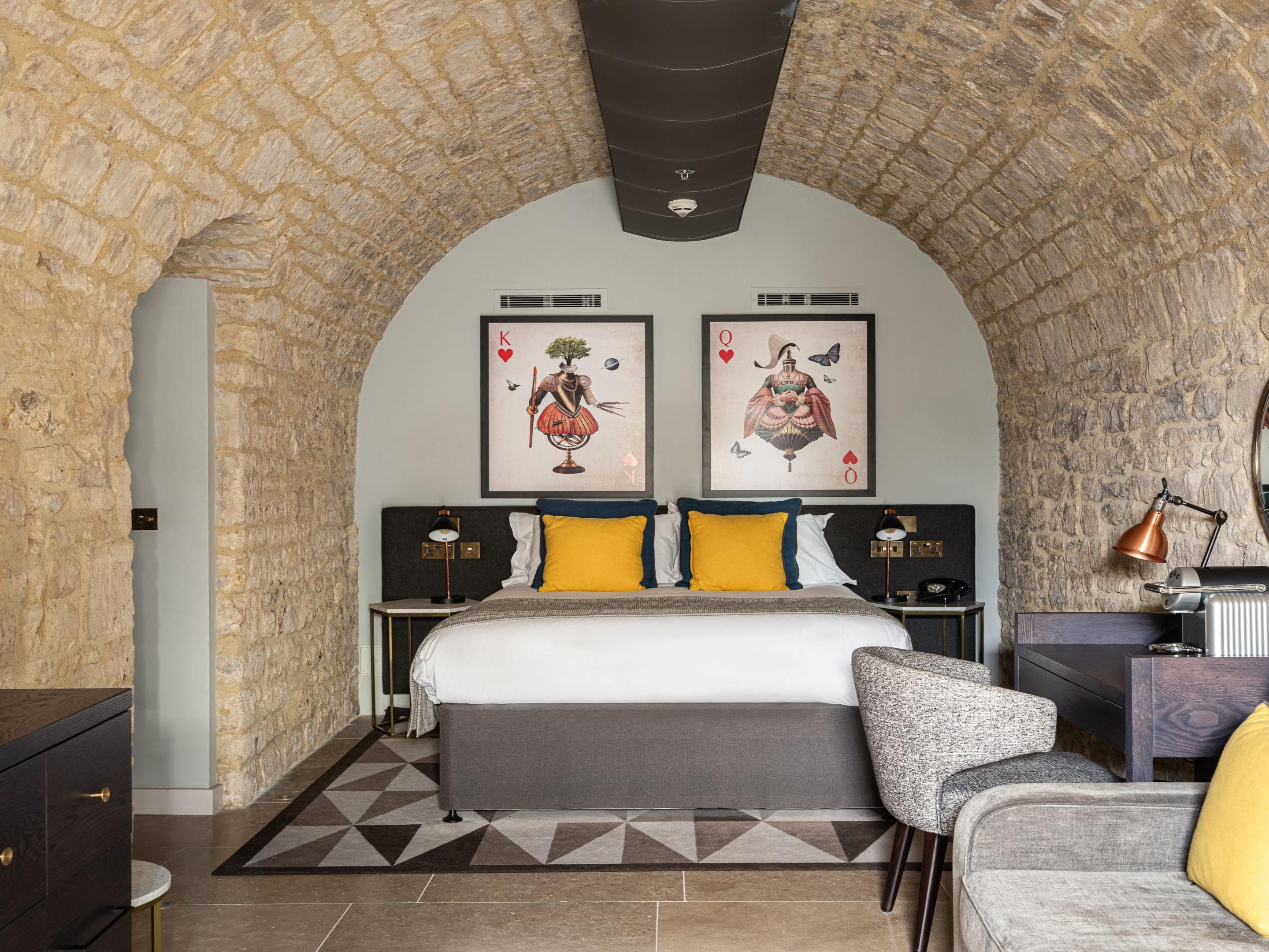 Unique Vaulted King Suite