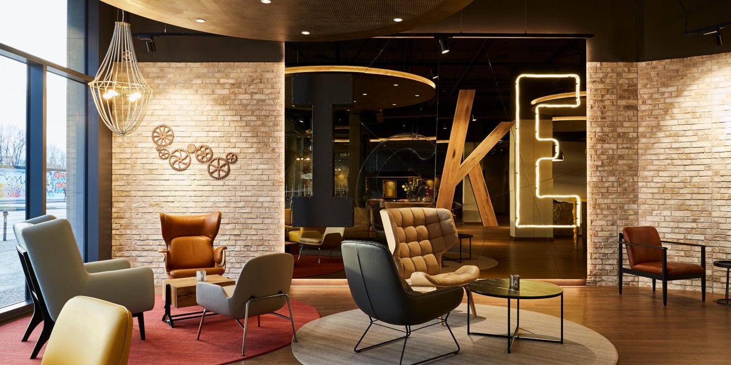 Hotel Indigo Berlin East Side Gallery Map Driving Directions Parking Options For Hotel Indigo Berlin East Side Gallery In Berlin