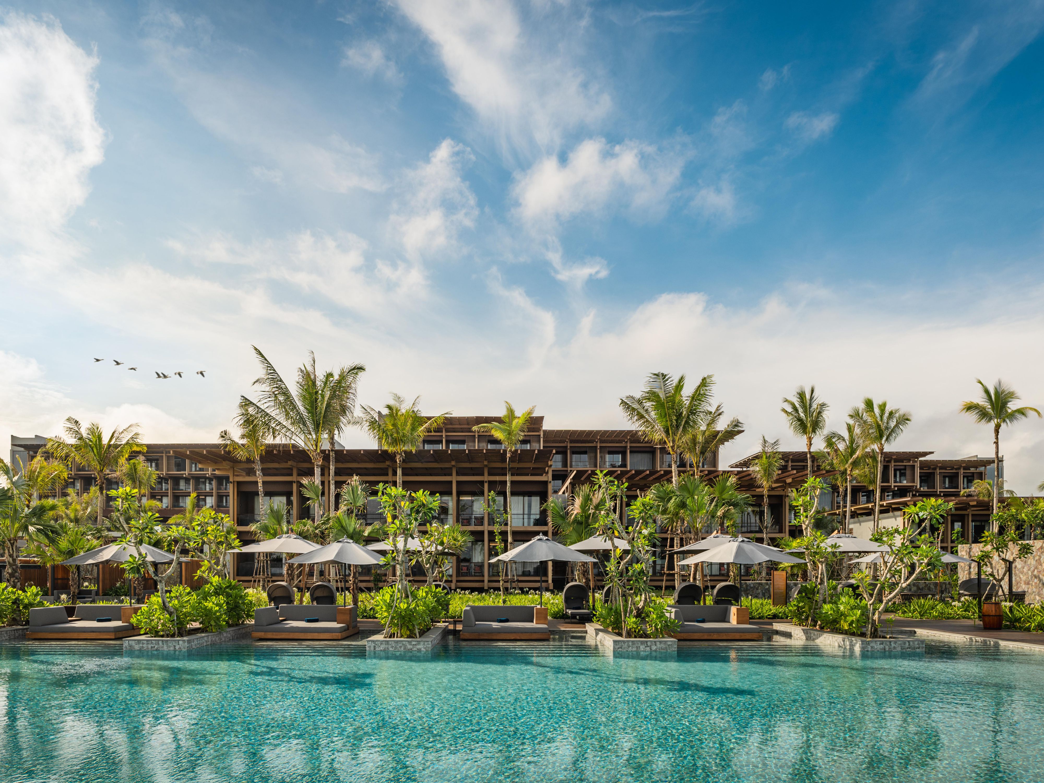 Voyage Swimming Pool