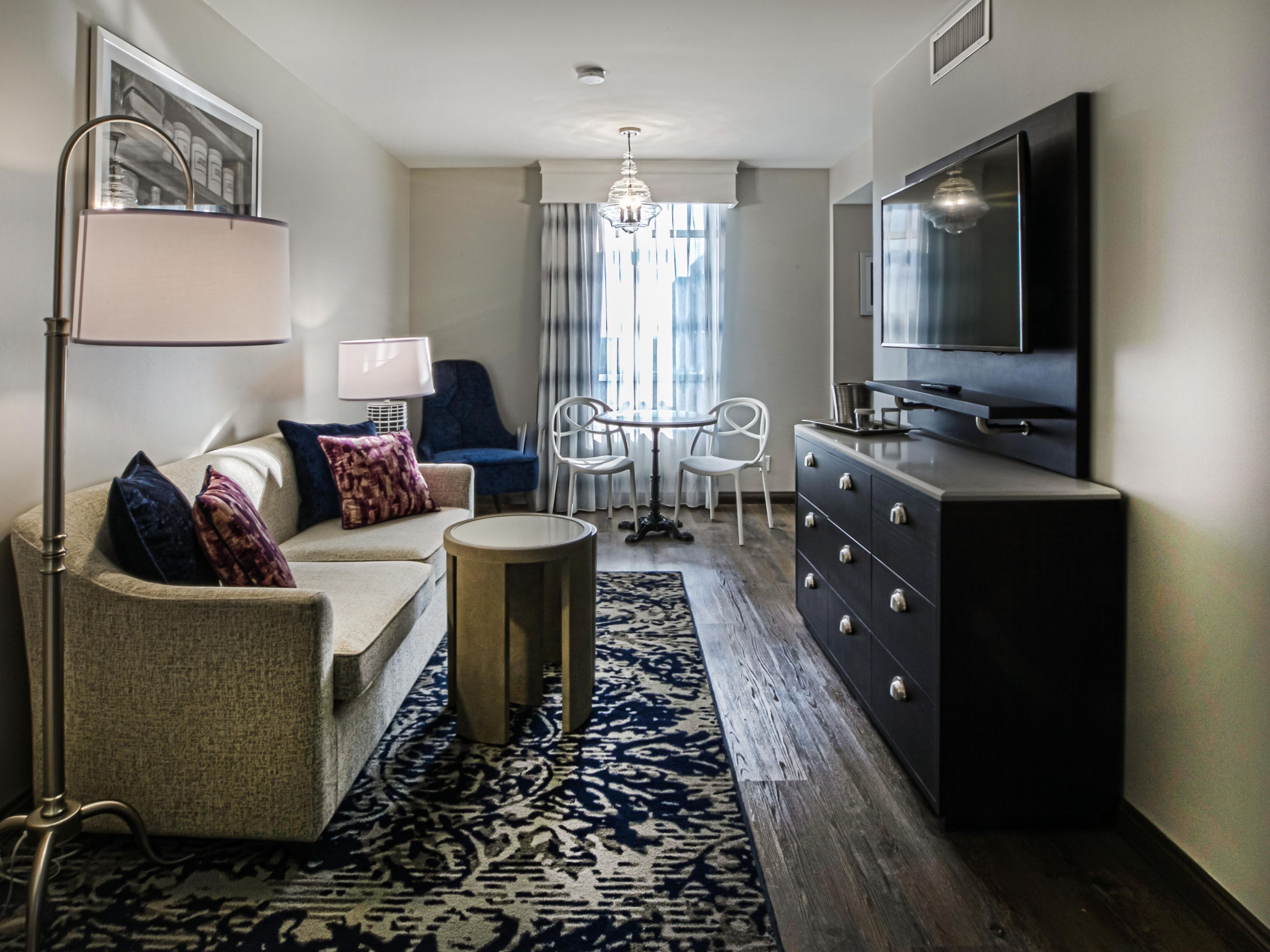 Spacious Deluxe suite with Sleek design and a Wet Bar