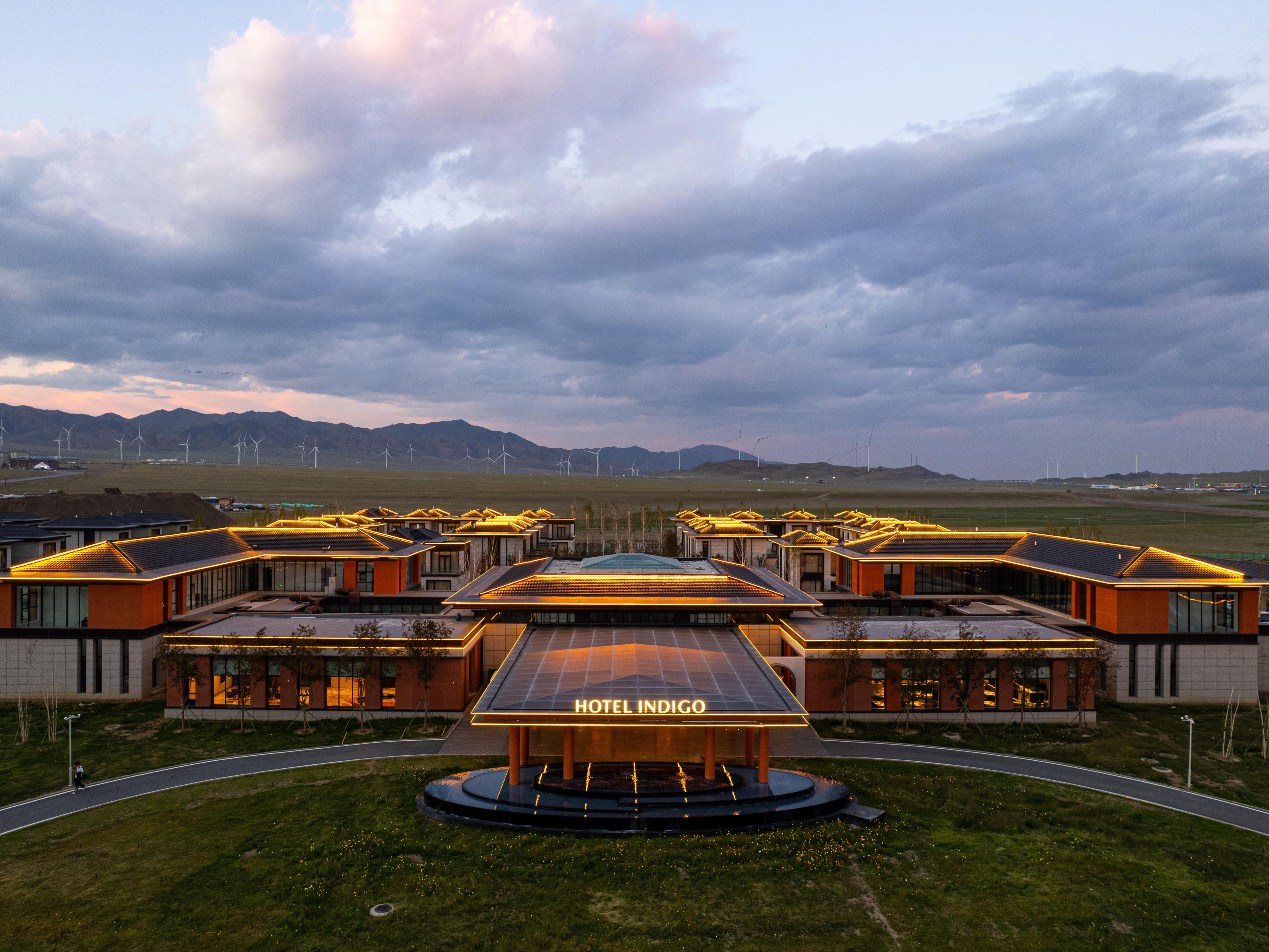 Hotel Exterior Appearance