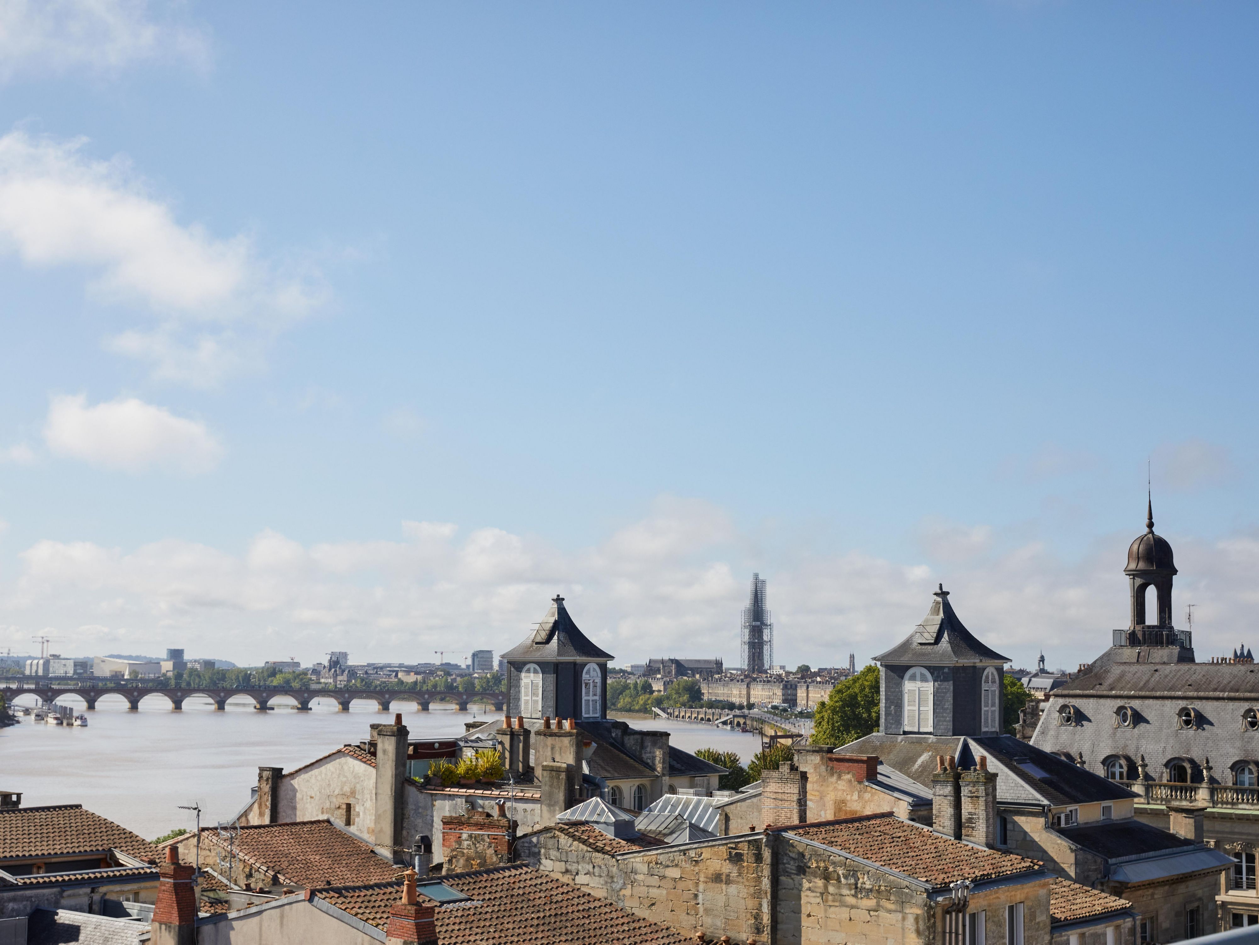 Revel in the beautiful Bordeaux views from our boutique hotel.