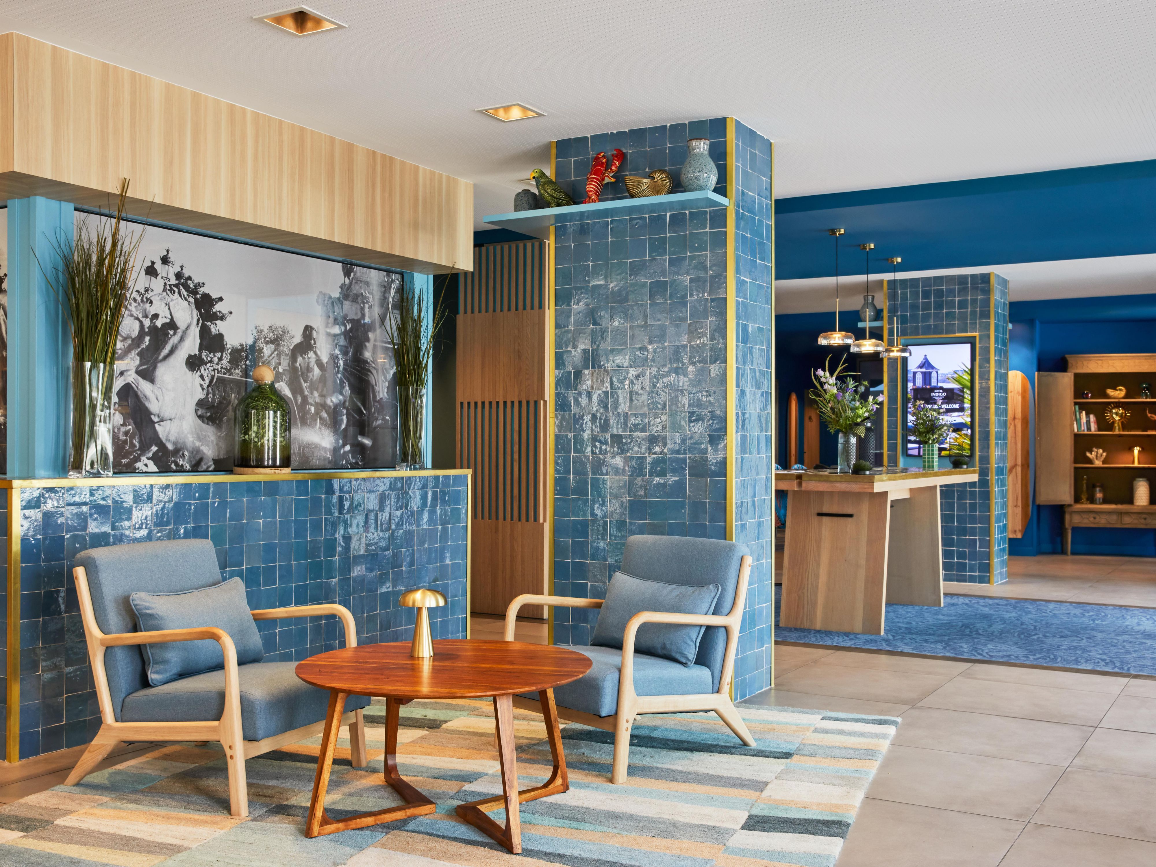 Relax in our welcoming lobby lounge and enjoy free Wi-Fi.