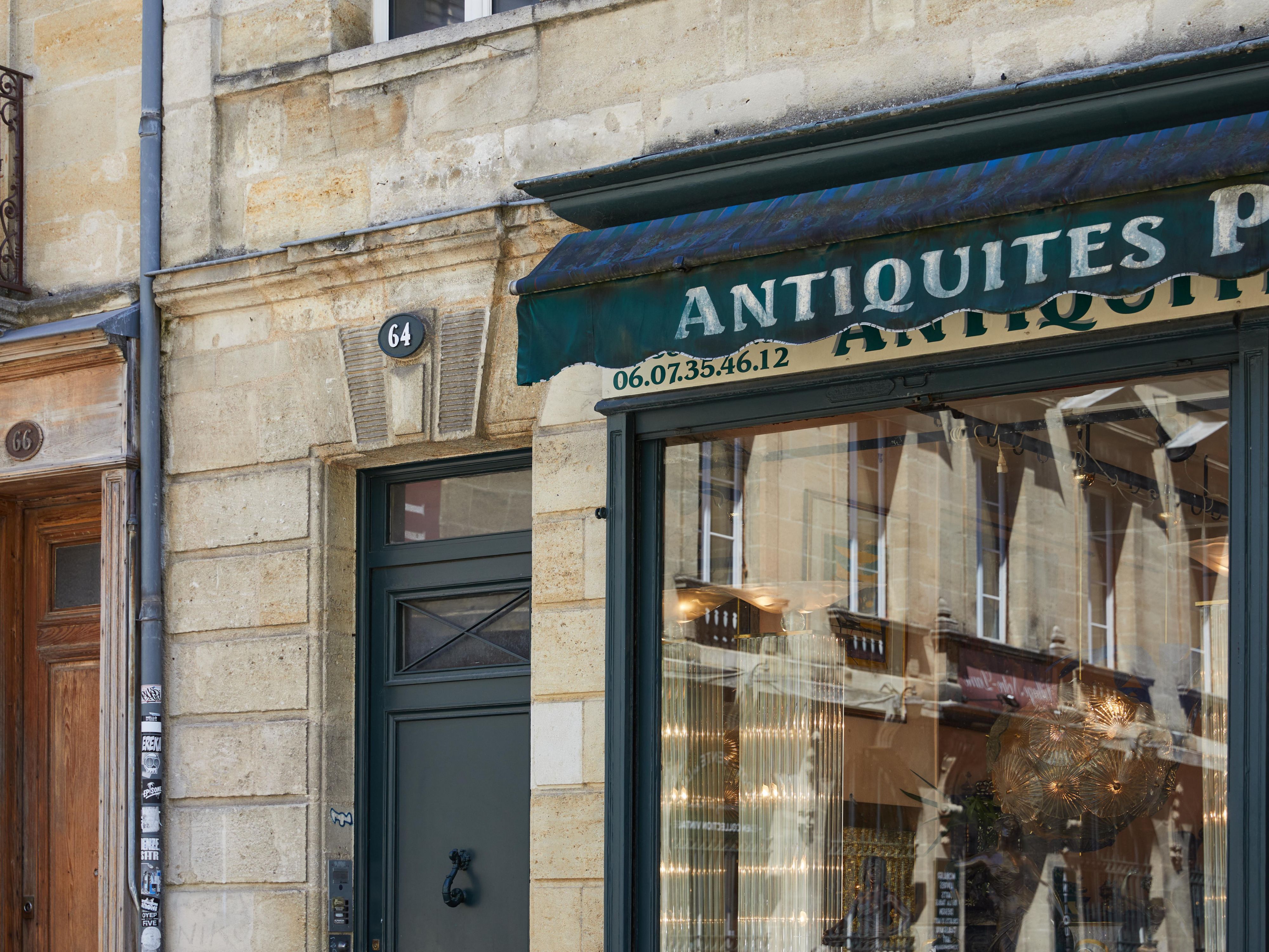 Explore Chartron's antique shops and boutiques