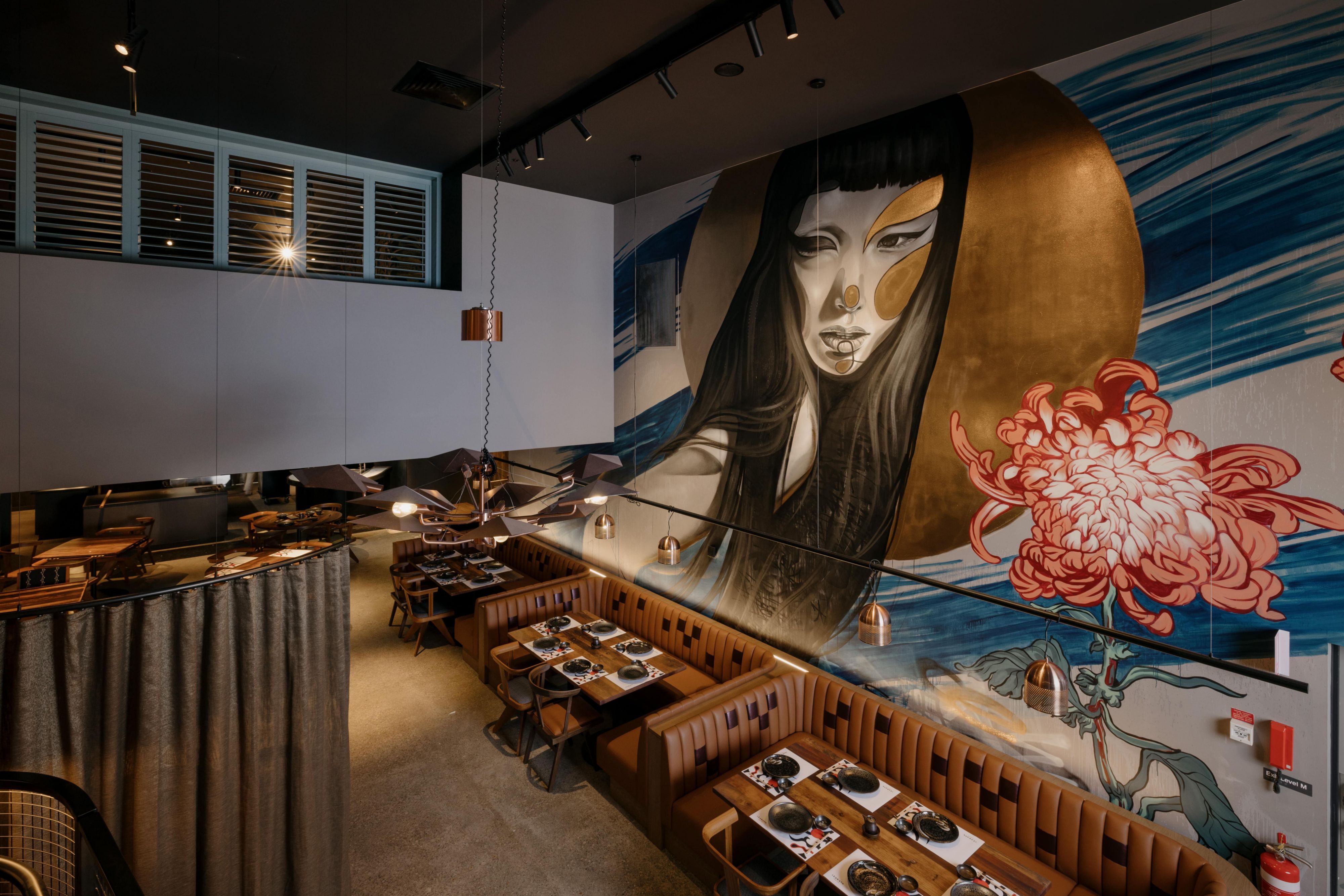 Izakaya Publico offers an inspired traditional Japanese dining experience for the culinary curious. As the first restaurant in Australia with a Warayaki Grill, local produce is cooked to perfection using a unique grilling technique.