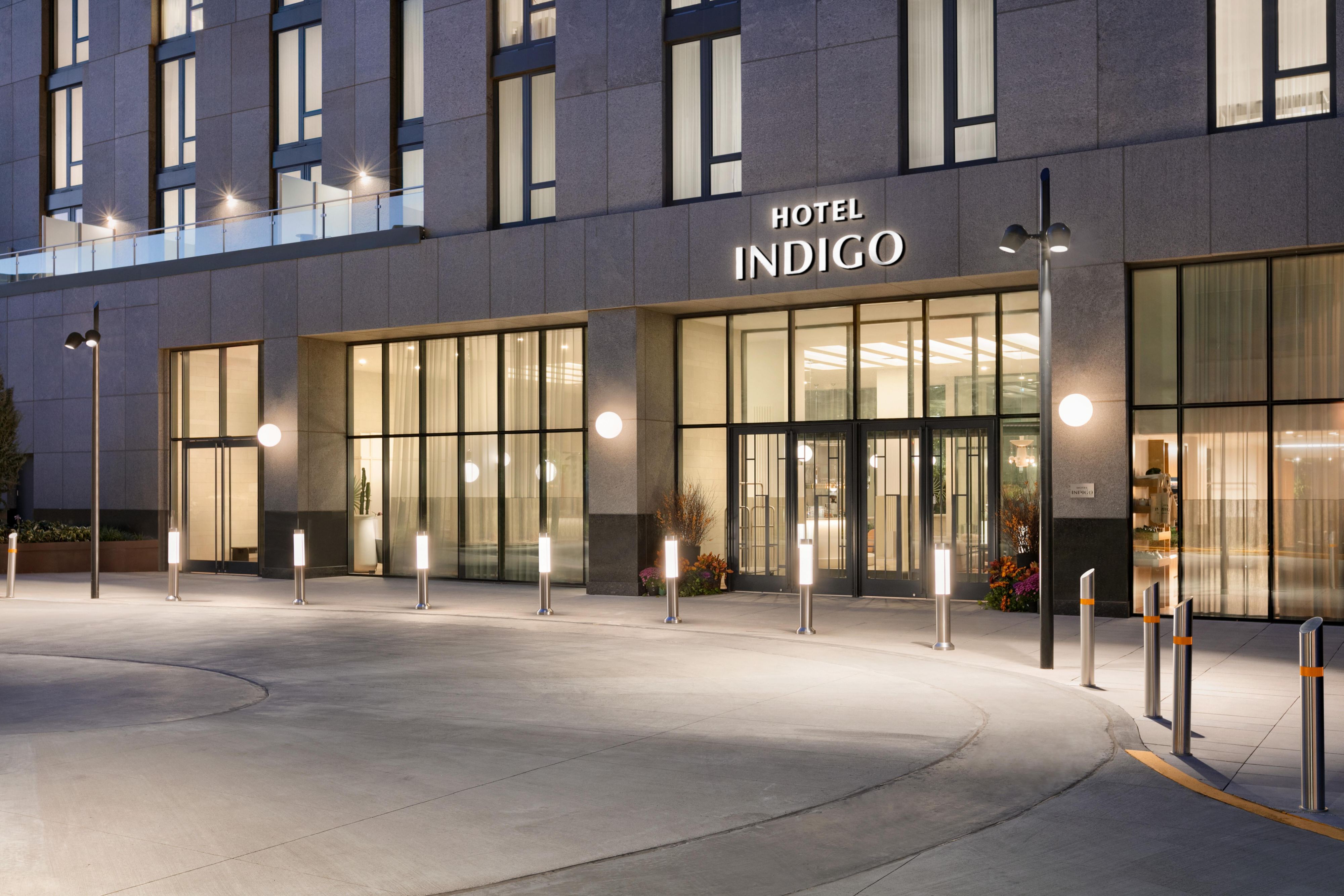 PetFriendly Brooklyn Boutique Hotels in New York Hotel Indigo