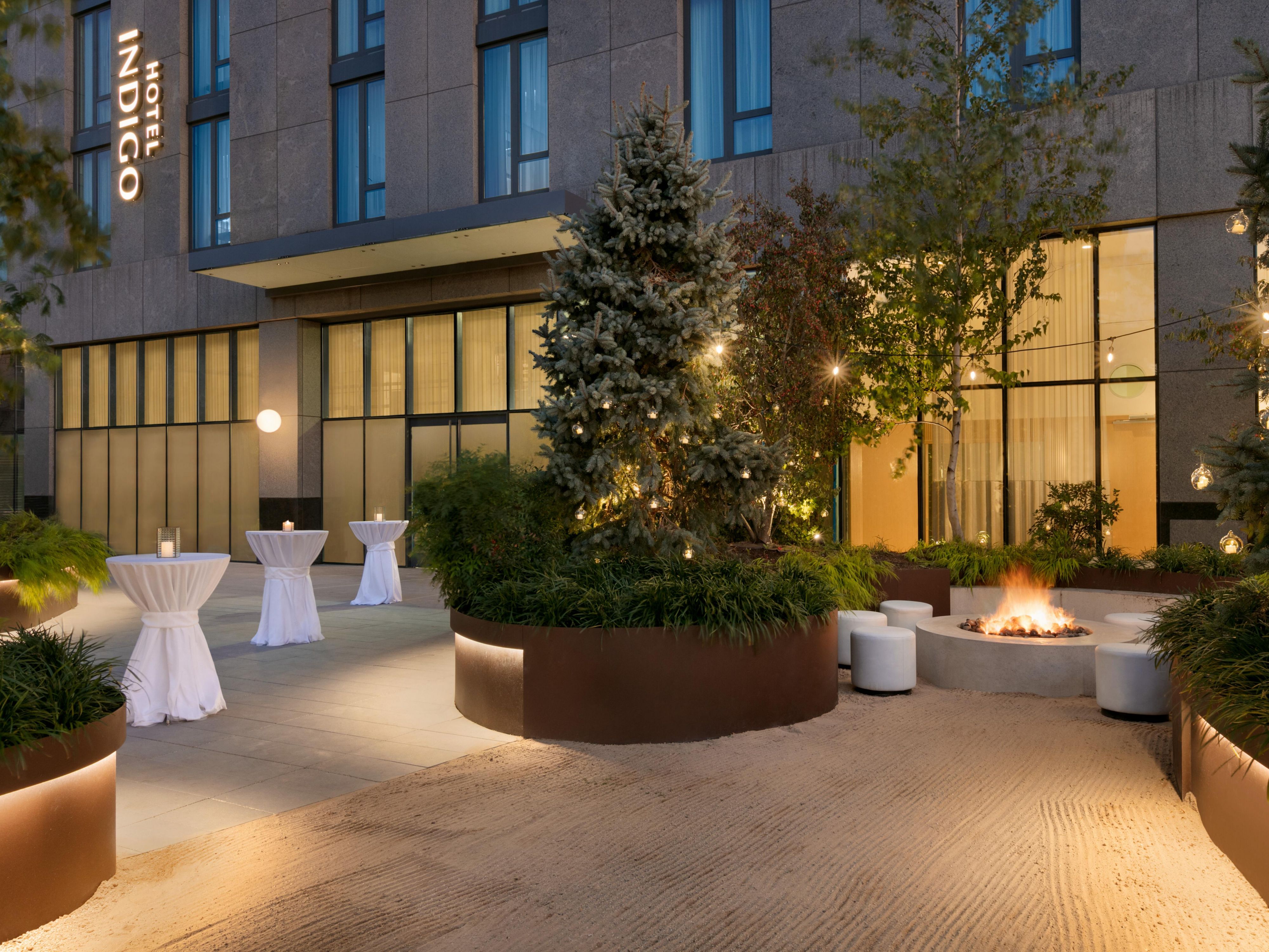 Outdoor reception space