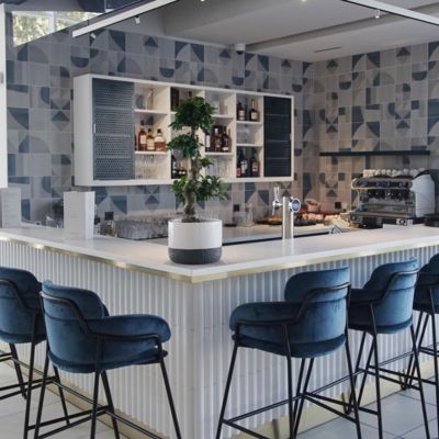 레스토랑 Cucina Victoria의 아늑한 바.