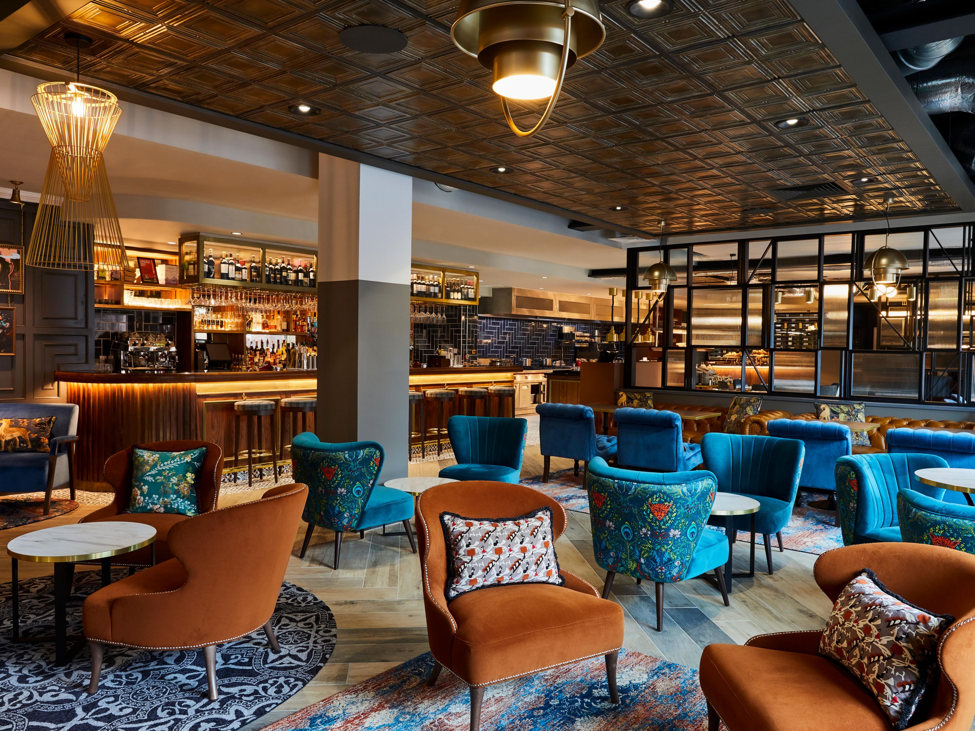 Bar and Lounge