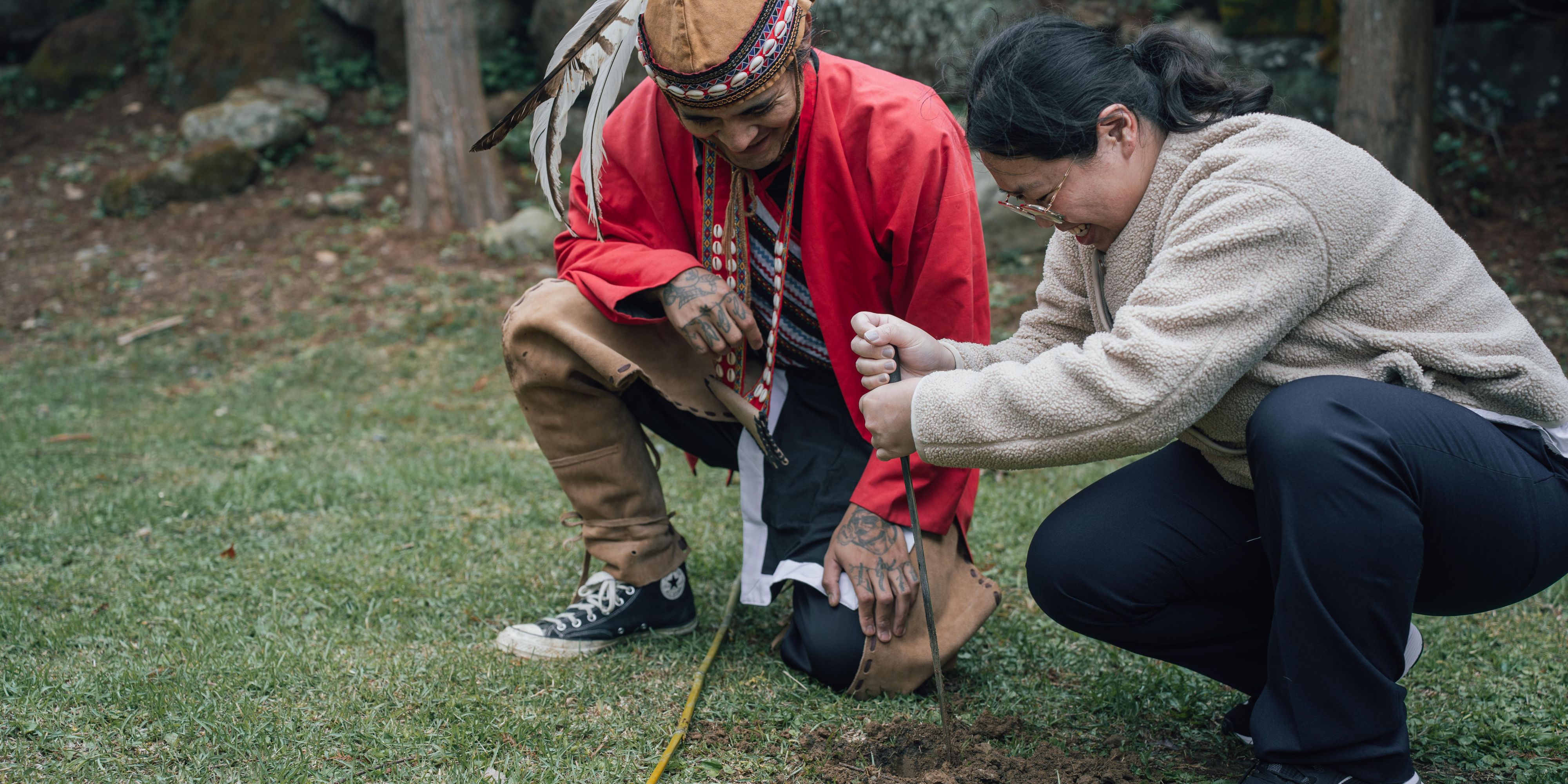 Cou Hunter Experience. A hands-on journey into ancient wisdom.