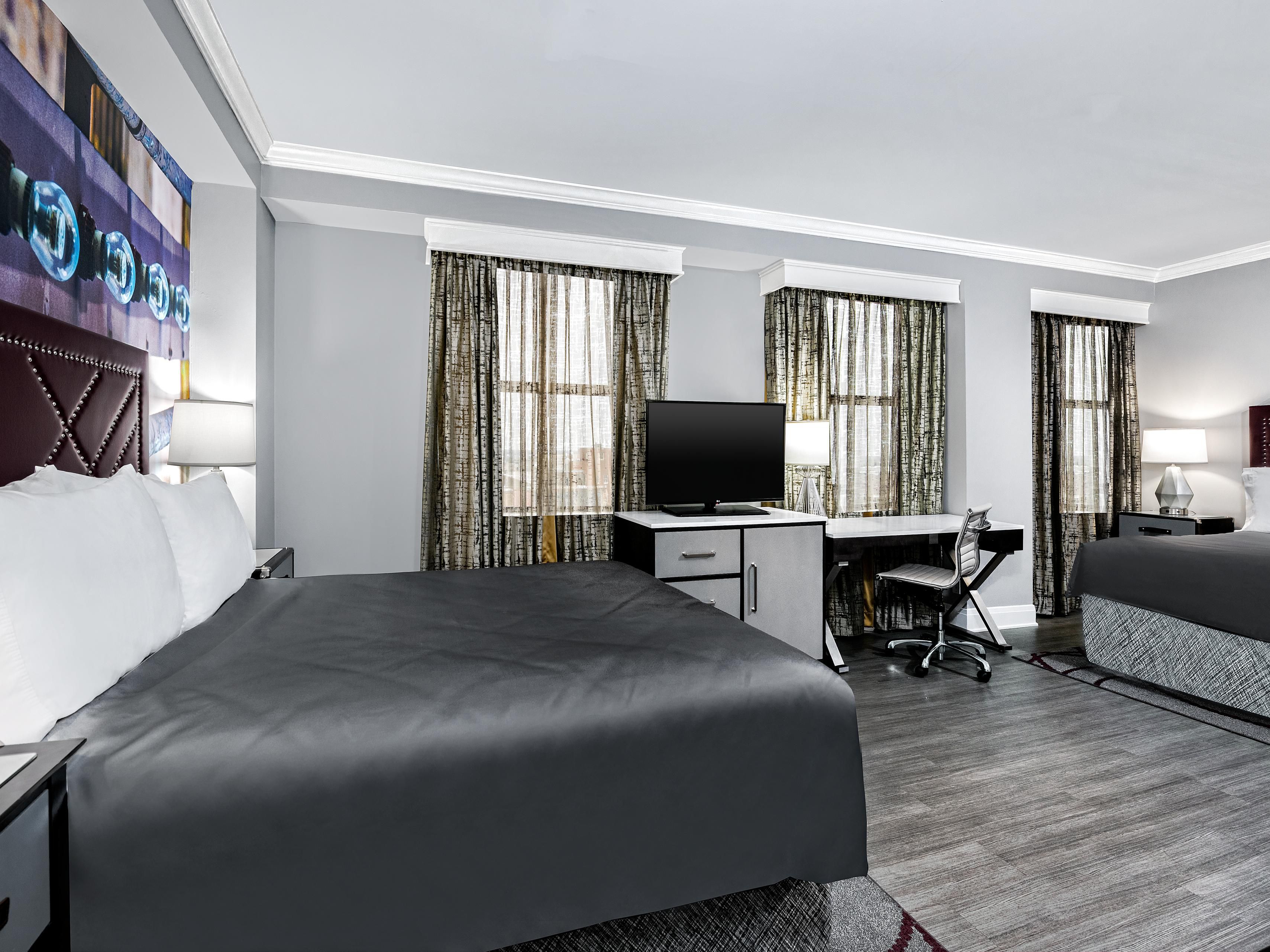 If you’re looking for extra space book our Two Queen Bedroom.