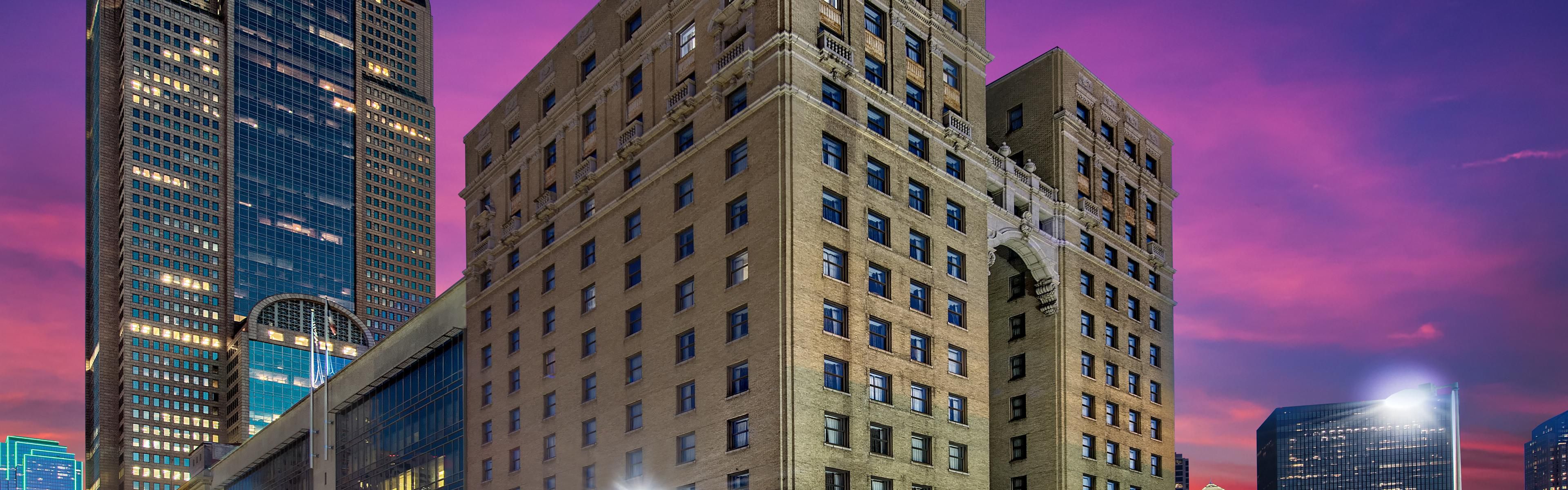 $hotelInfo.mediaDetails.welcomePhotos.primaryPhoto.caption}