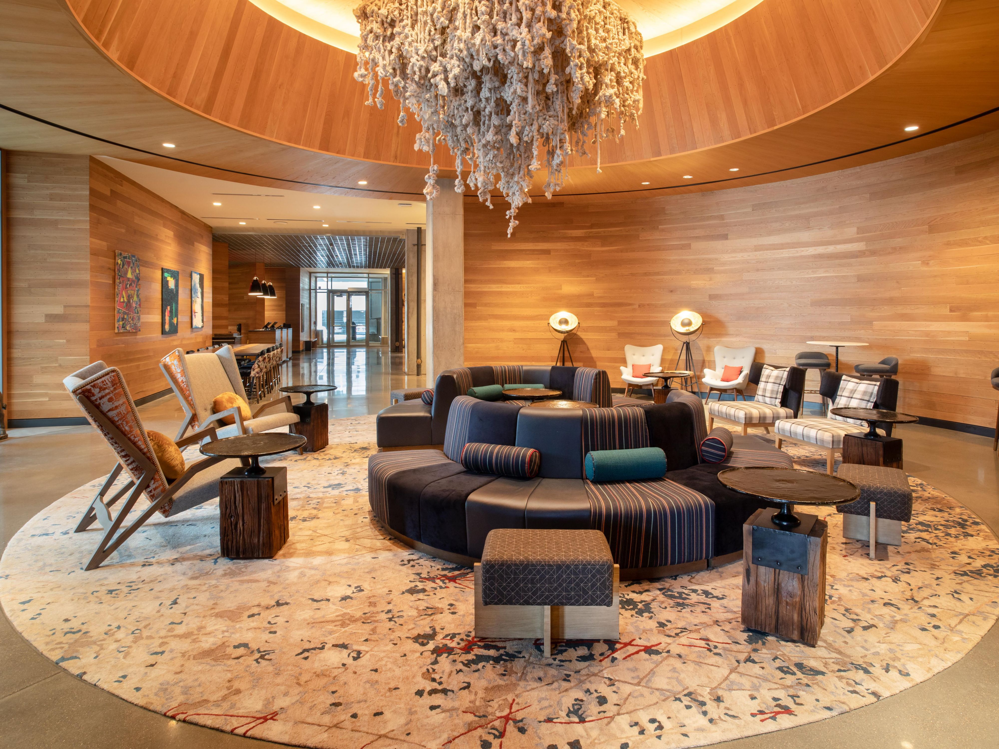 Enhanced design elements in lobby with ample seating