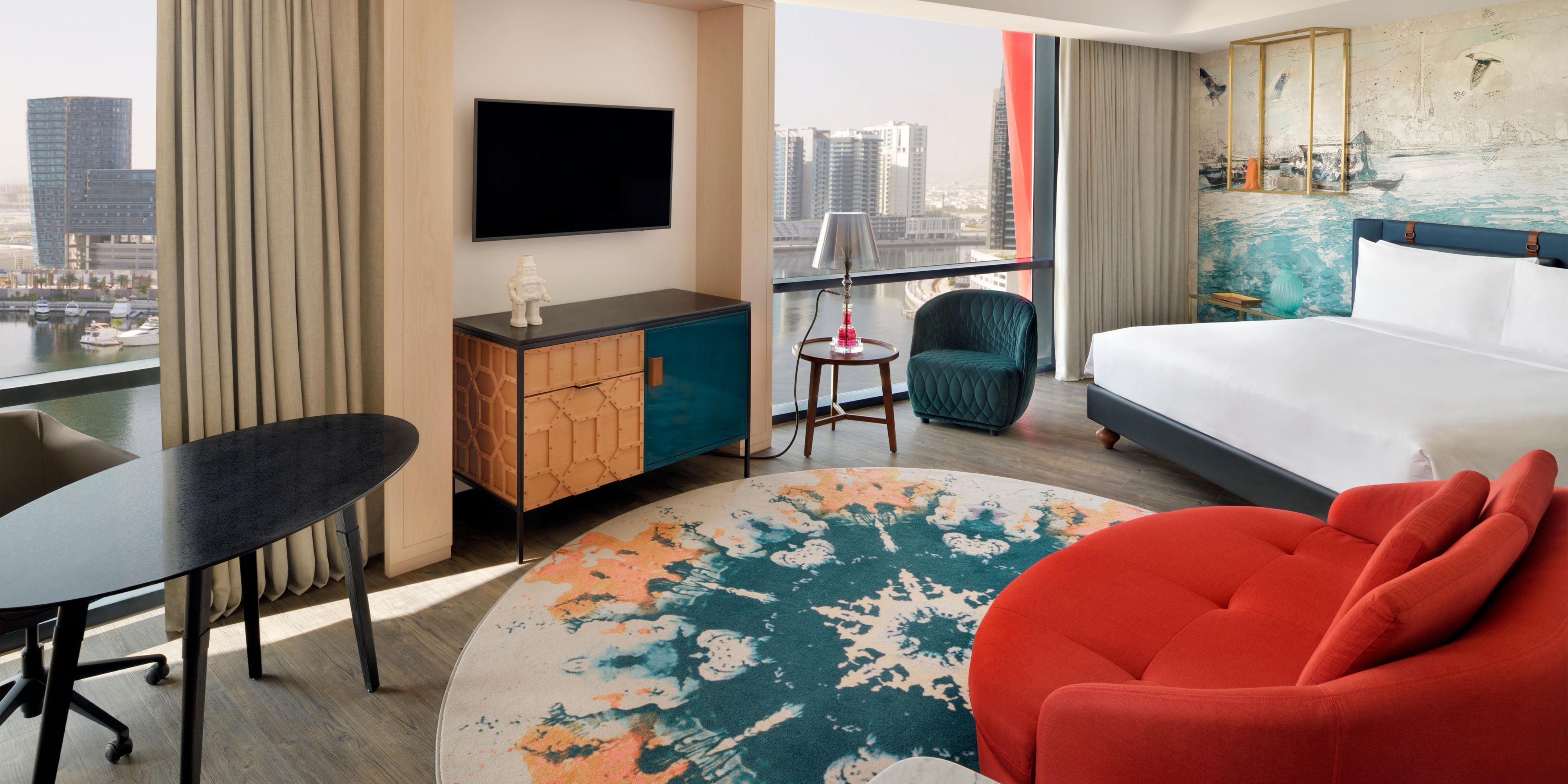 Junior Suite with Dubai Creek view