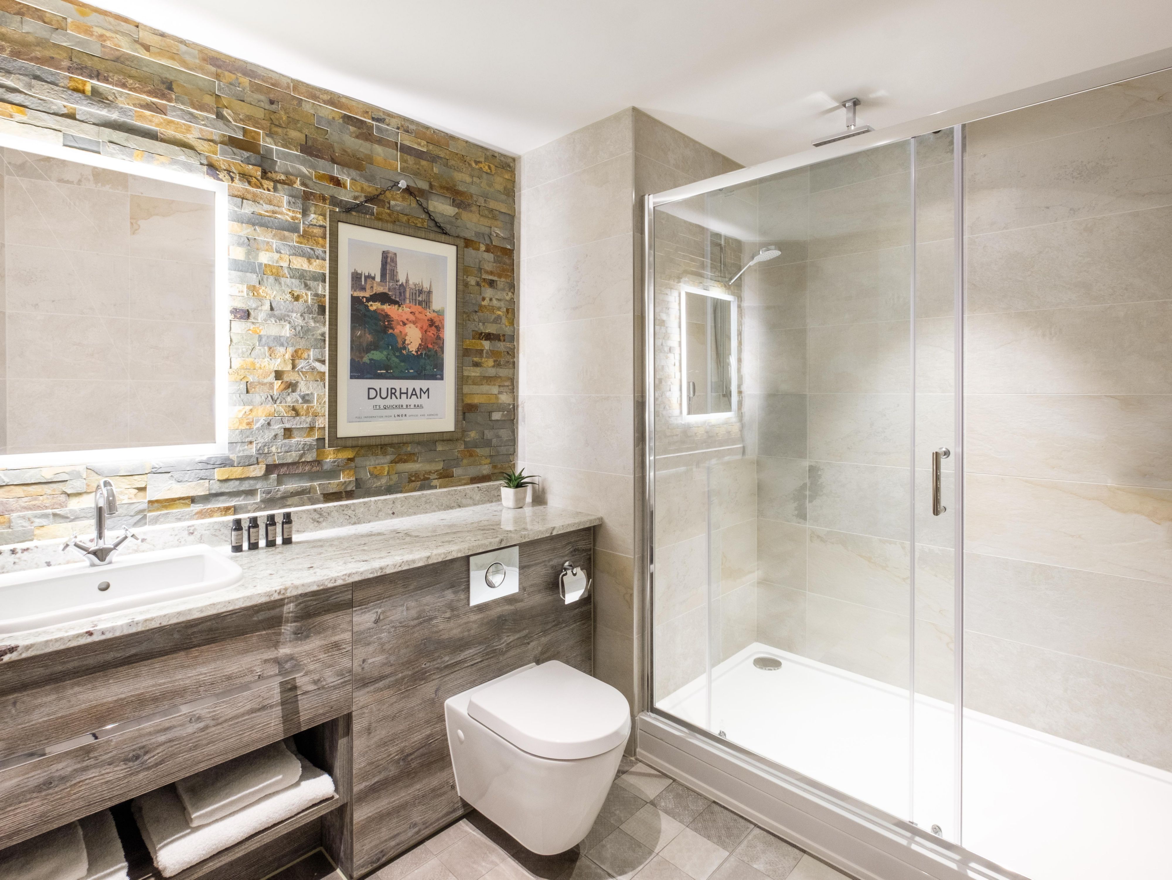 Rainfall showers with luxury toiletries 