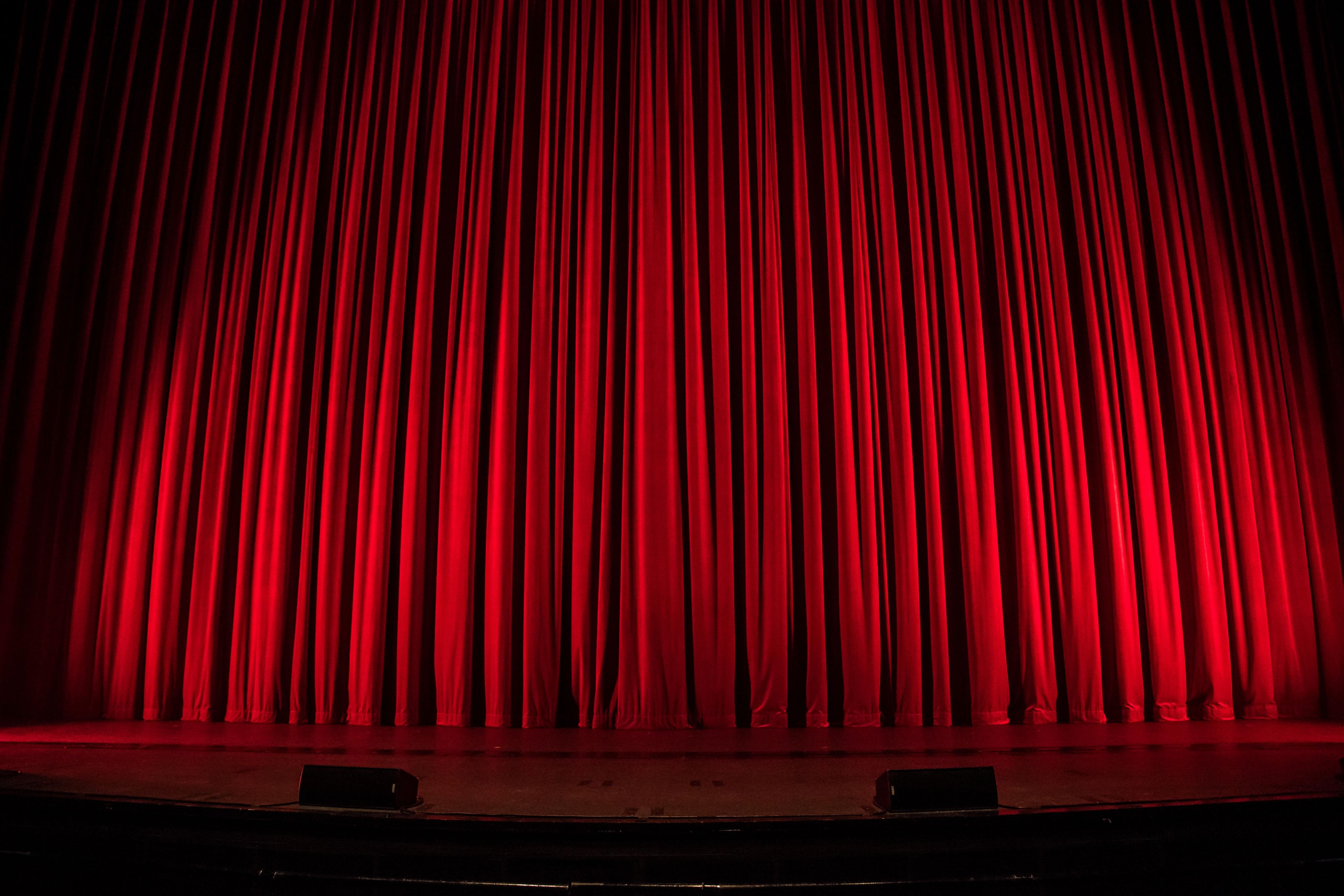Centrally located you can enjoy the many attractions of our city such as The Plaza Theater or Don Haskins  Center. With 27 different stops, The El Paso Street Car is sure to get you to your favorite destinations around Downtown El Paso. 