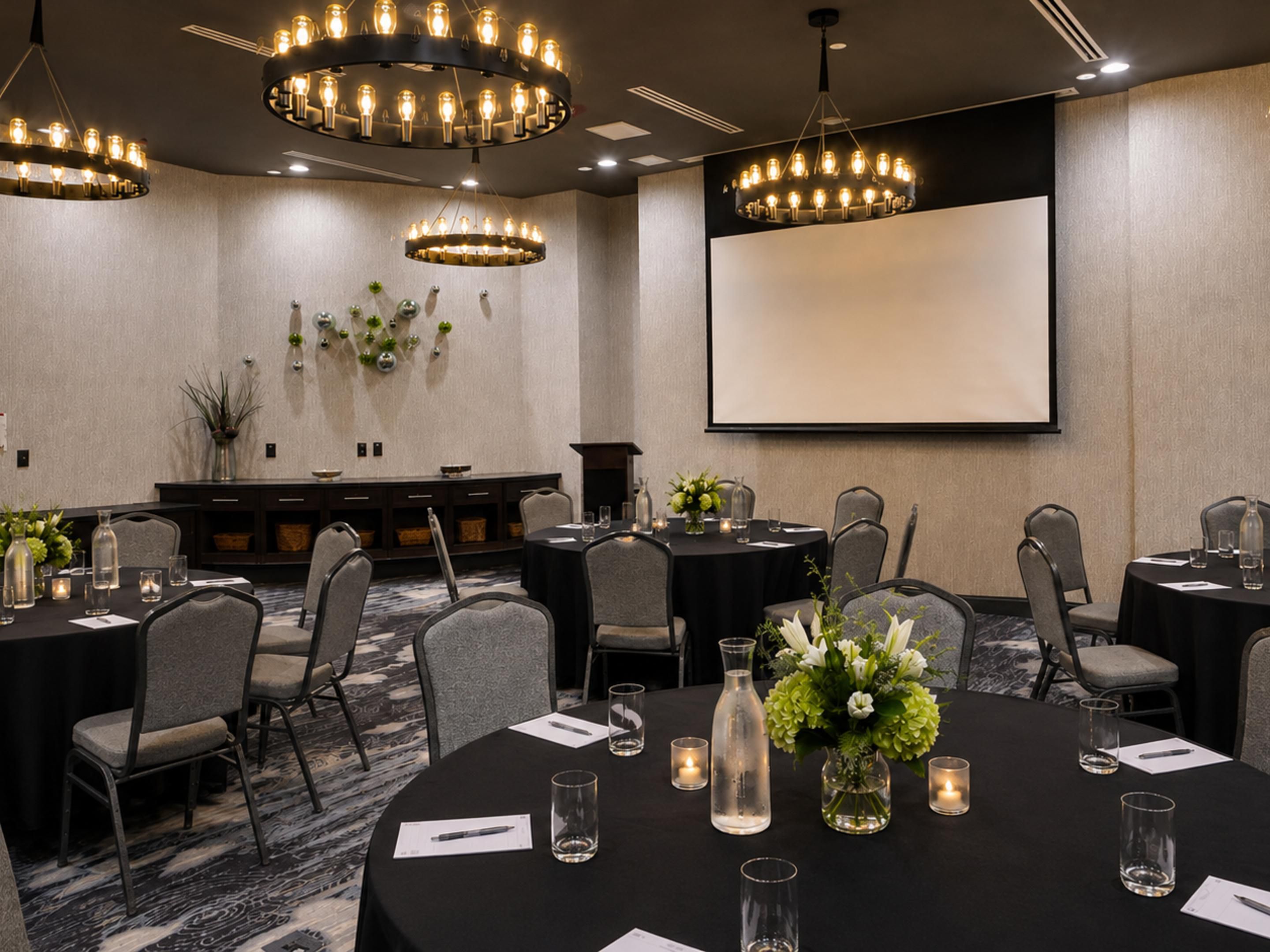 Emmerson Room prepared for elegant banquet